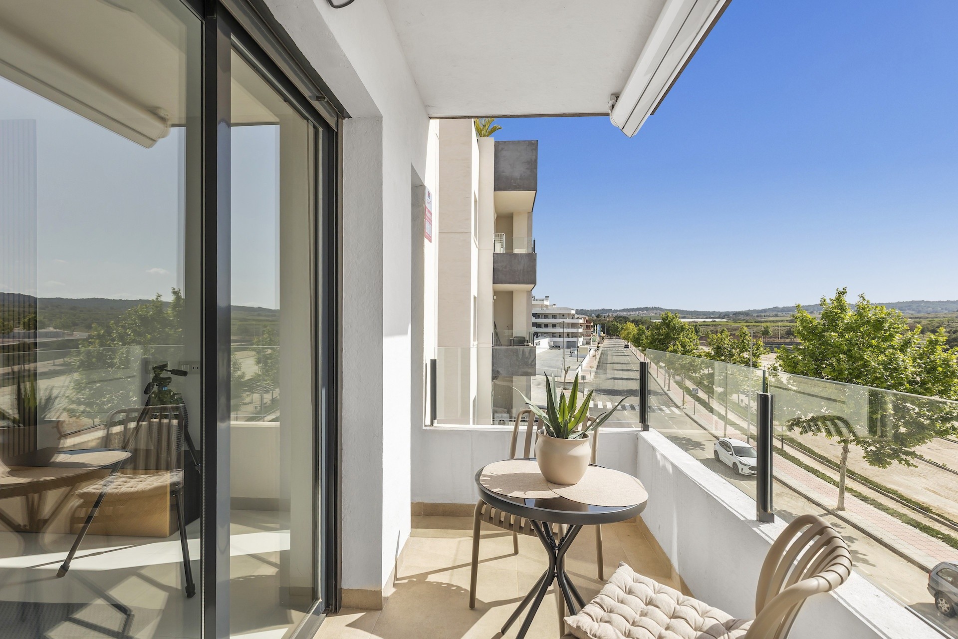 Resale - Wohnung / Apartment -
San Miguel de Salinas - Inland