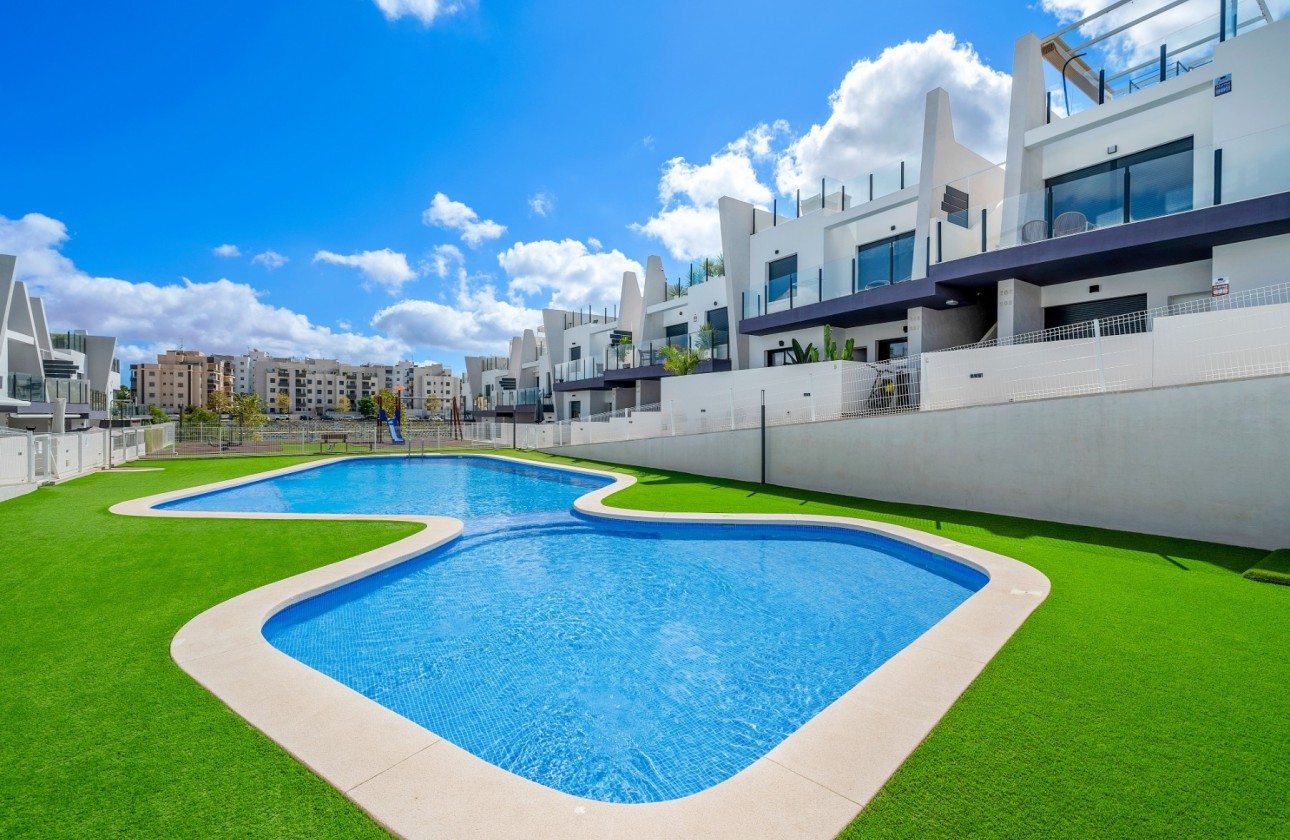 Resale - Wohnung / Apartment -
San Miguel de Salinas - Inland