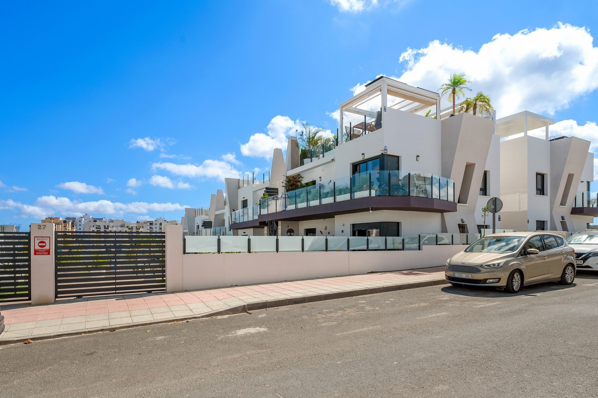 Resale - Wohnung / Apartment -
San Miguel de Salinas - Inland