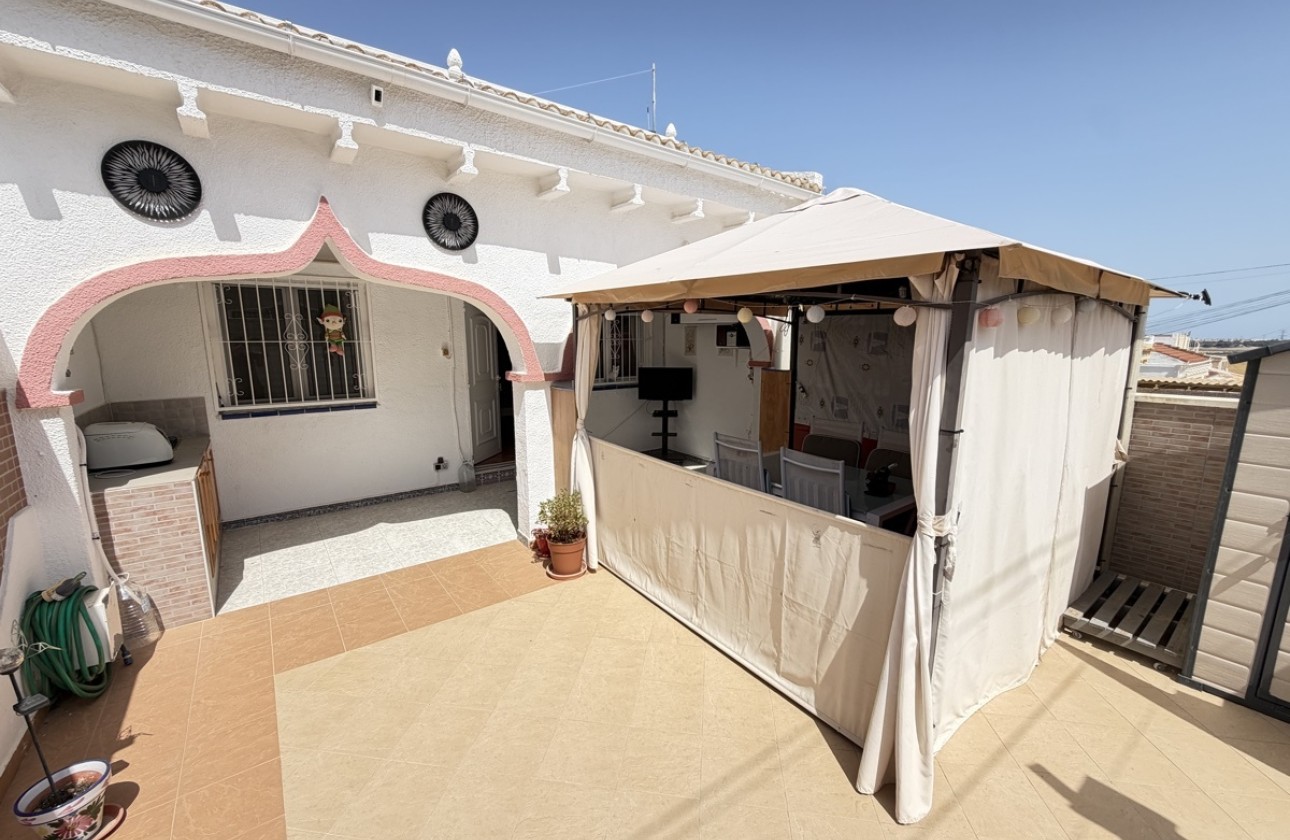 Resale - Wohnung / Apartment -
San Miguel de Salinas