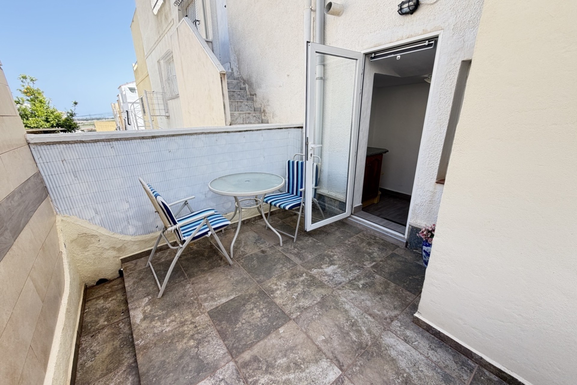 Resale - Wohnung / Apartment -
San Miguel de Salinas