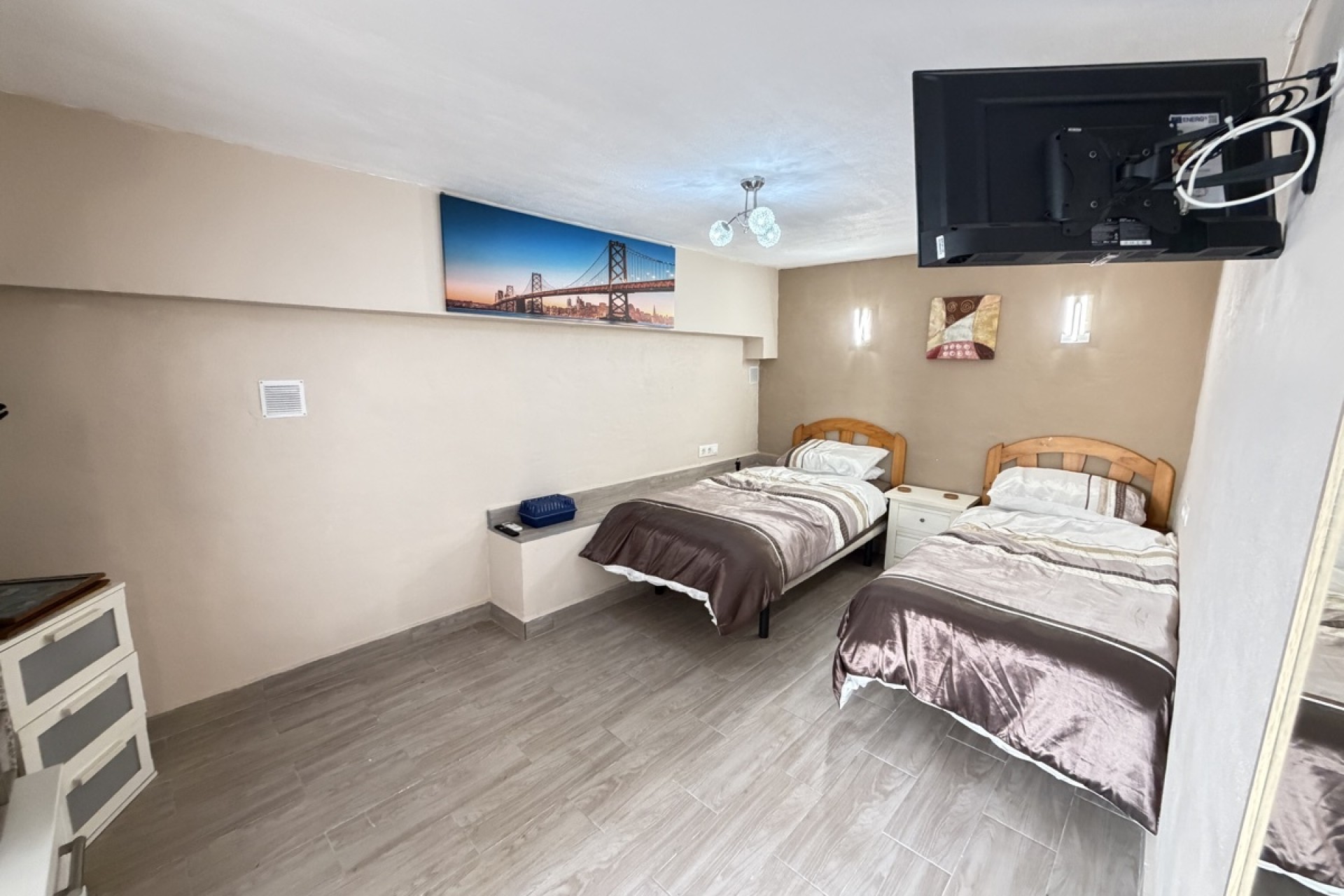 Resale - Wohnung / Apartment -
San Miguel de Salinas