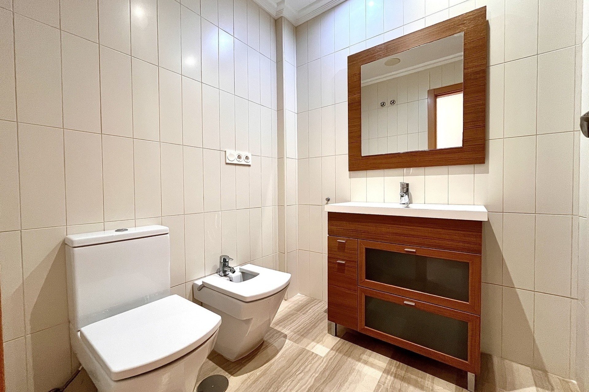 Resale - Wohnung / Apartment -
Santa Pola - Costa Blanca