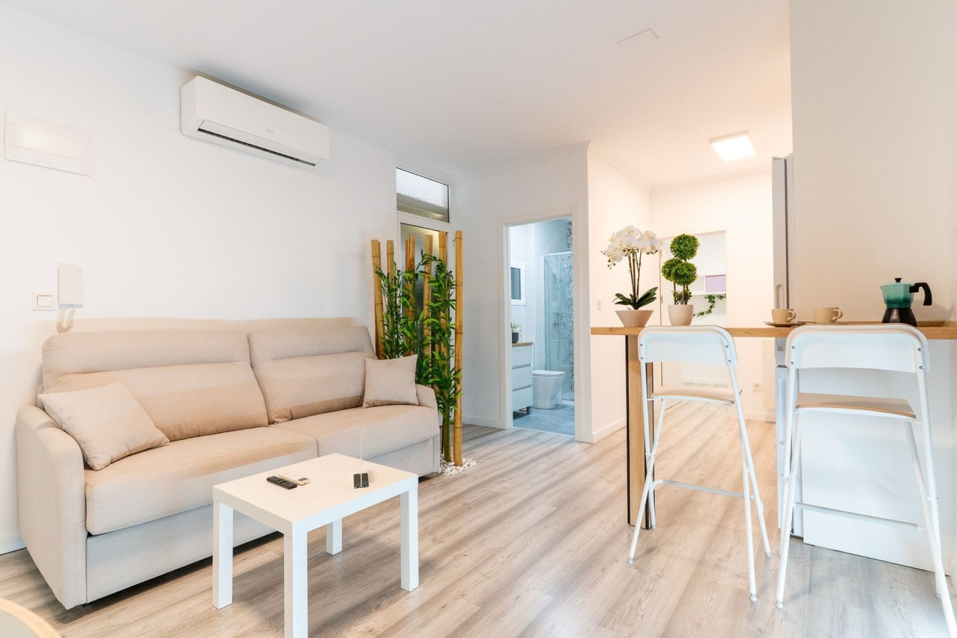 Resale - Wohnung / Apartment -
Santa Pola - Gran Alacant