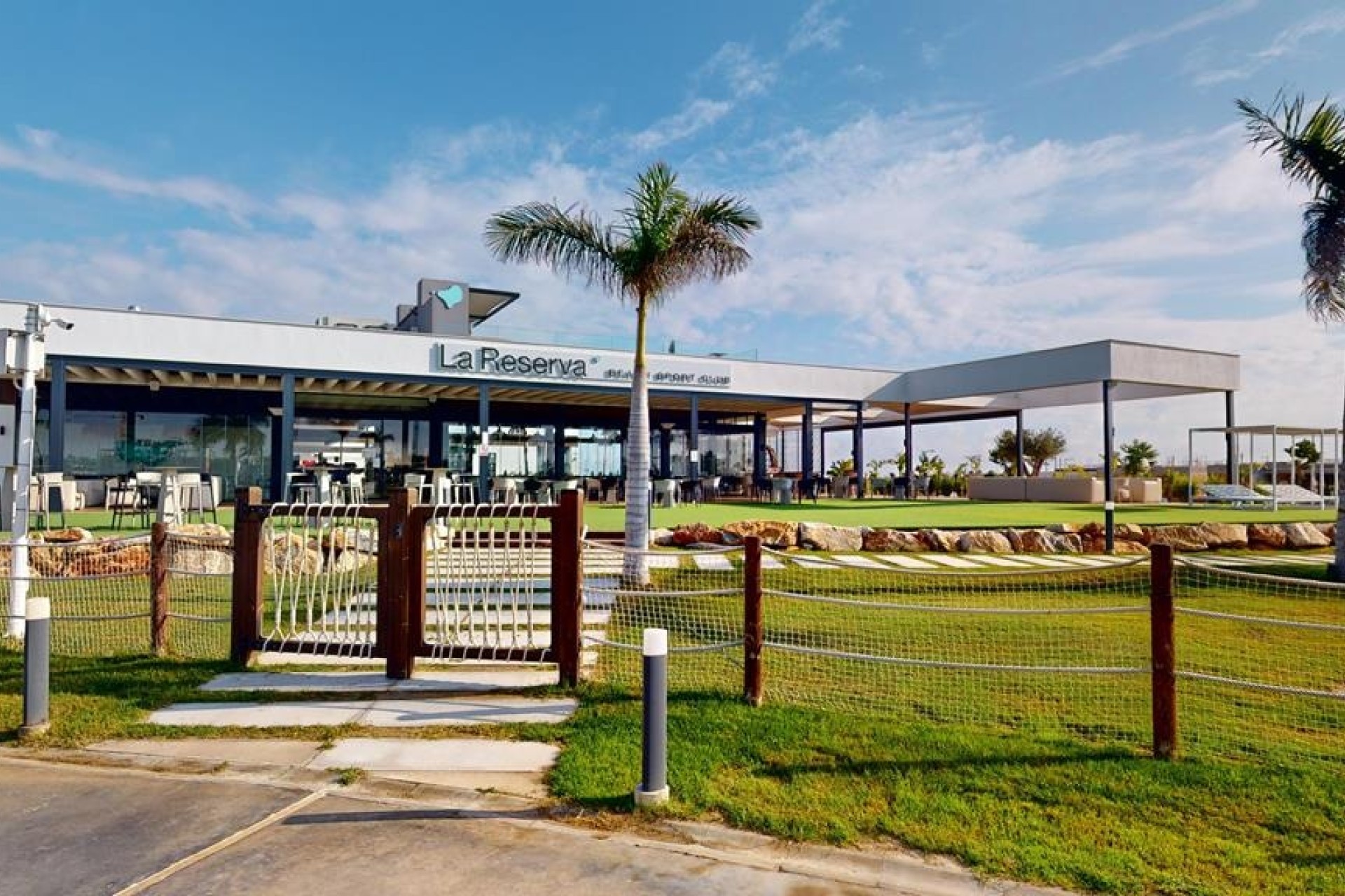 Resale - Wohnung / Apartment -
Santa Rosalia Resort - Inland