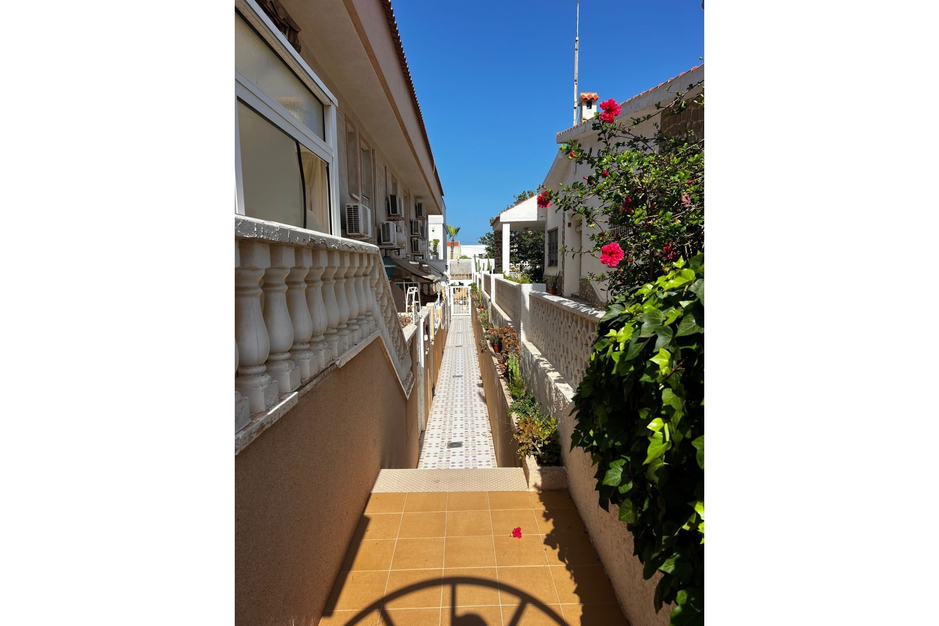 Resale - Wohnung / Apartment -
Torrevieja - 0