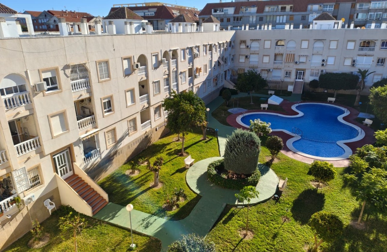 Resale - Wohnung / Apartment -
Torrevieja - Acequion