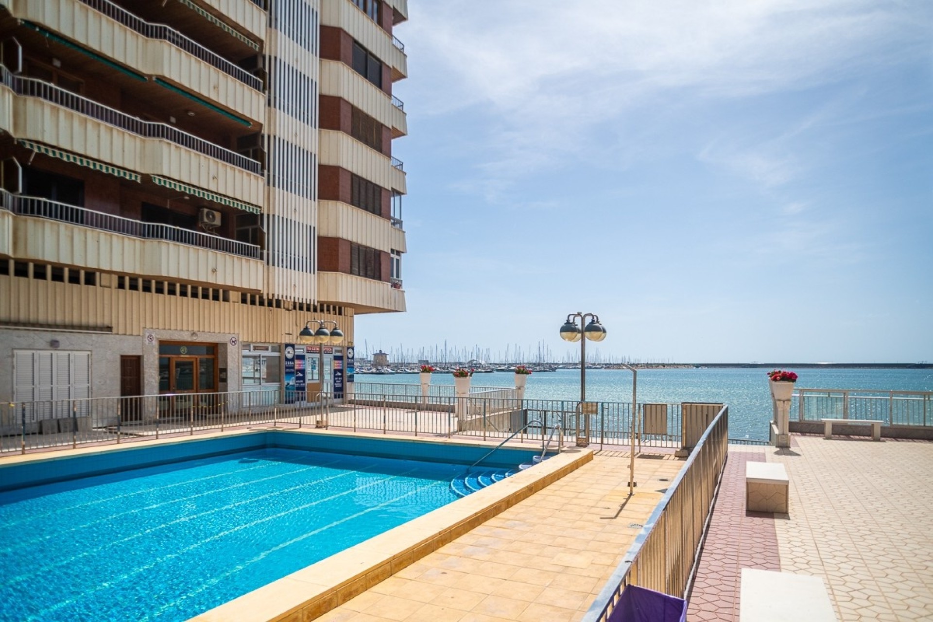 Resale - Wohnung / Apartment -
Torrevieja - Acequion