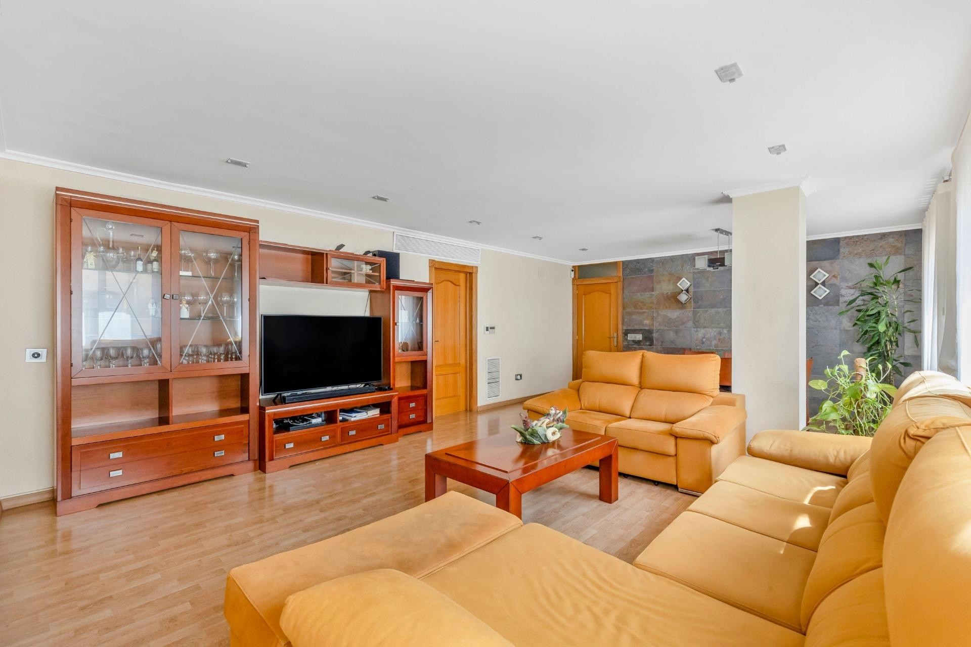 Resale - Wohnung / Apartment -
Torrevieja - Acequion