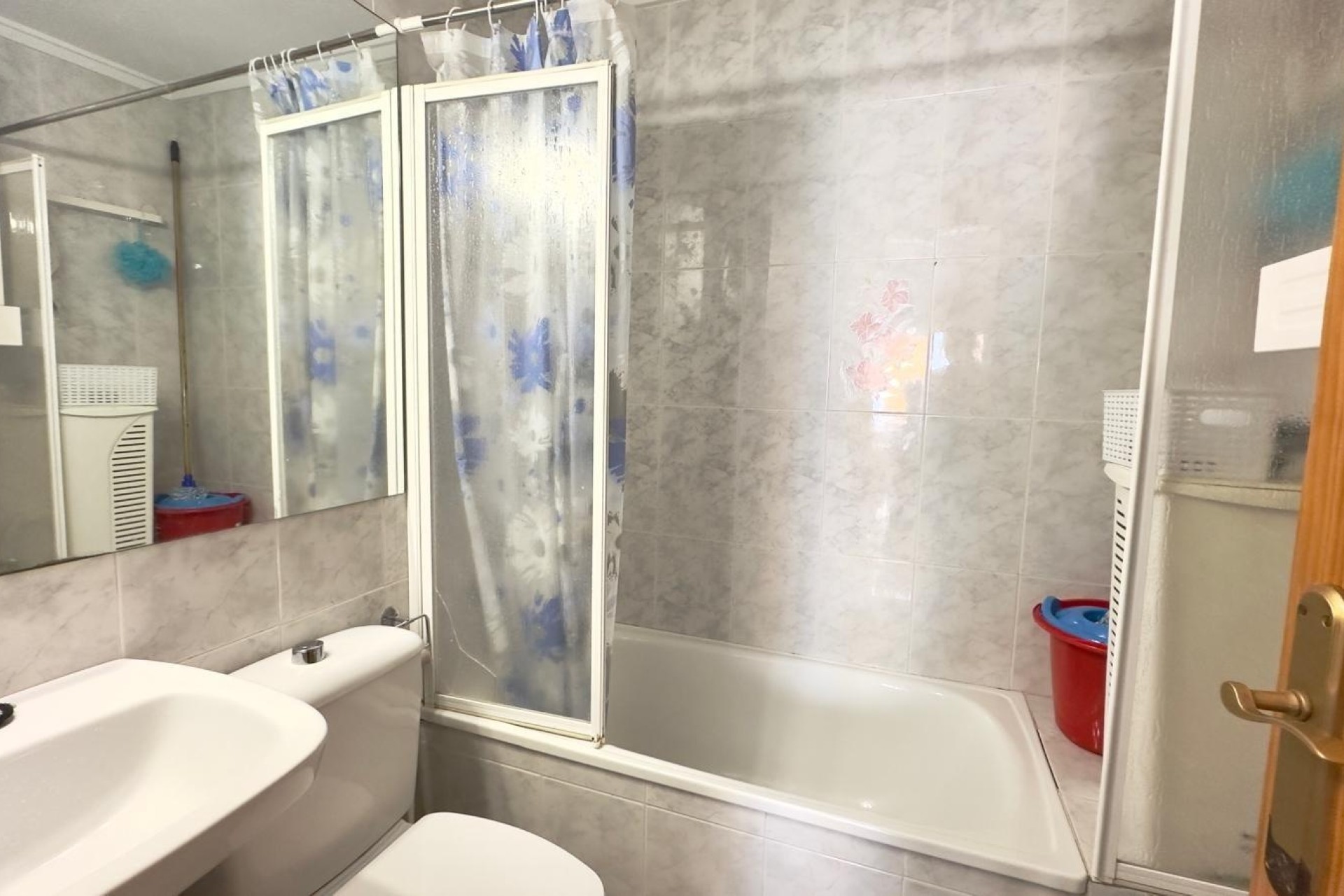 Resale - Wohnung / Apartment -
Torrevieja - Acequion