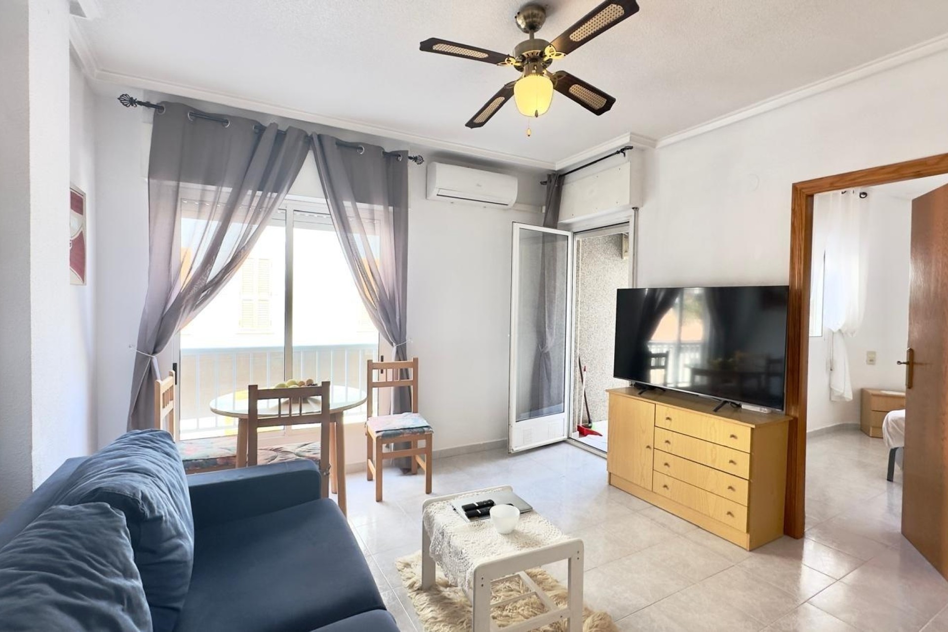 Resale - Wohnung / Apartment -
Torrevieja - Acequion