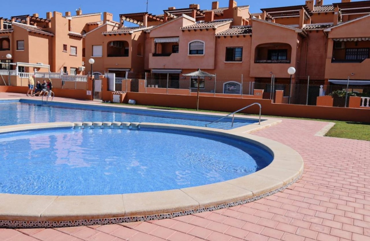 Resale - Wohnung / Apartment -
Torrevieja - Aguas Nuevas