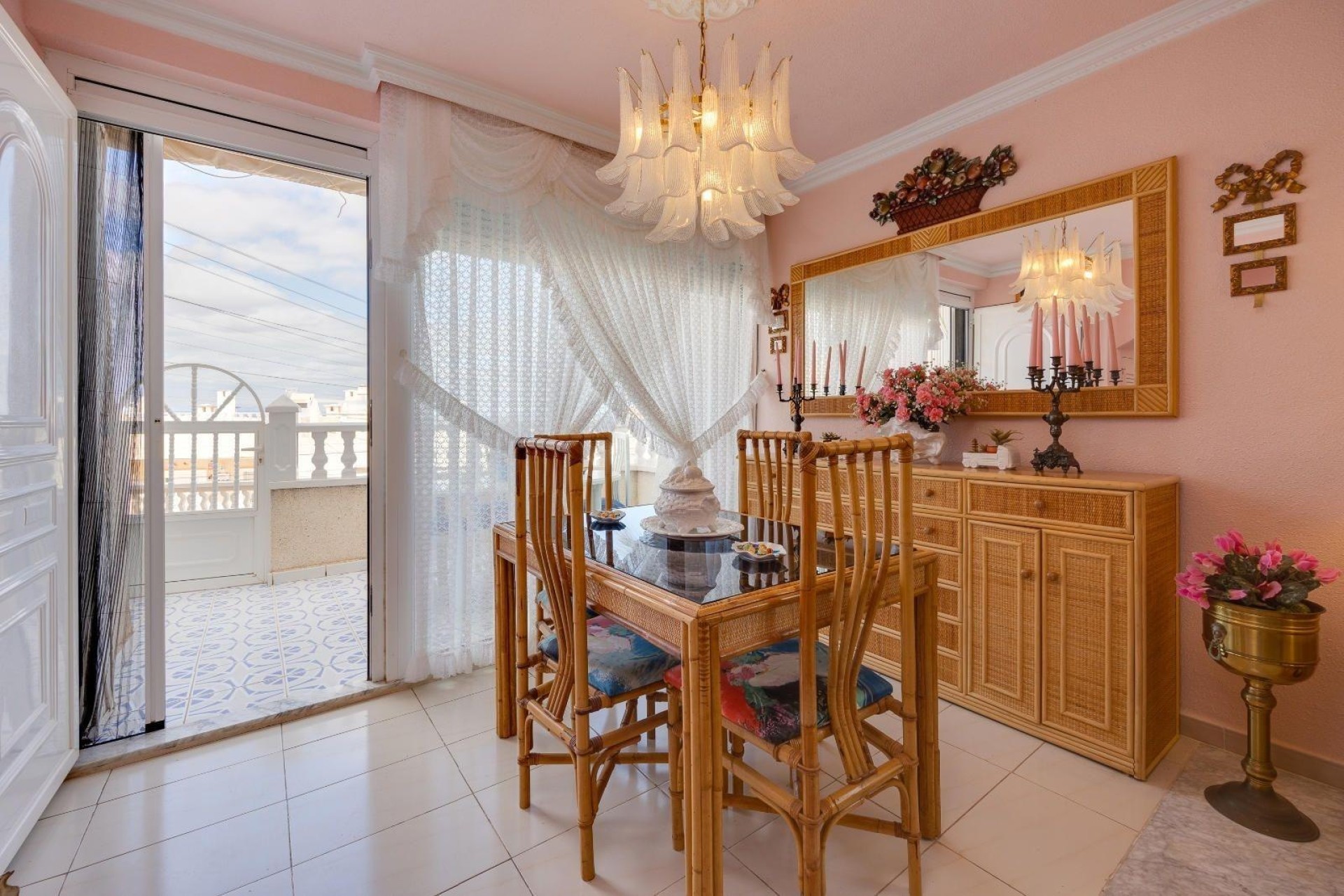 Resale - Wohnung / Apartment -
Torrevieja - Cabo cervera