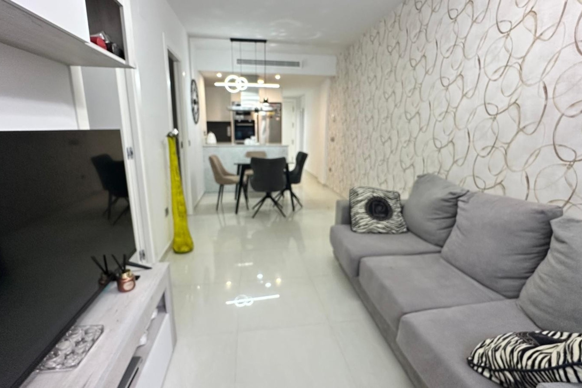 Resale - Wohnung / Apartment -
Torrevieja - Calas Blancas