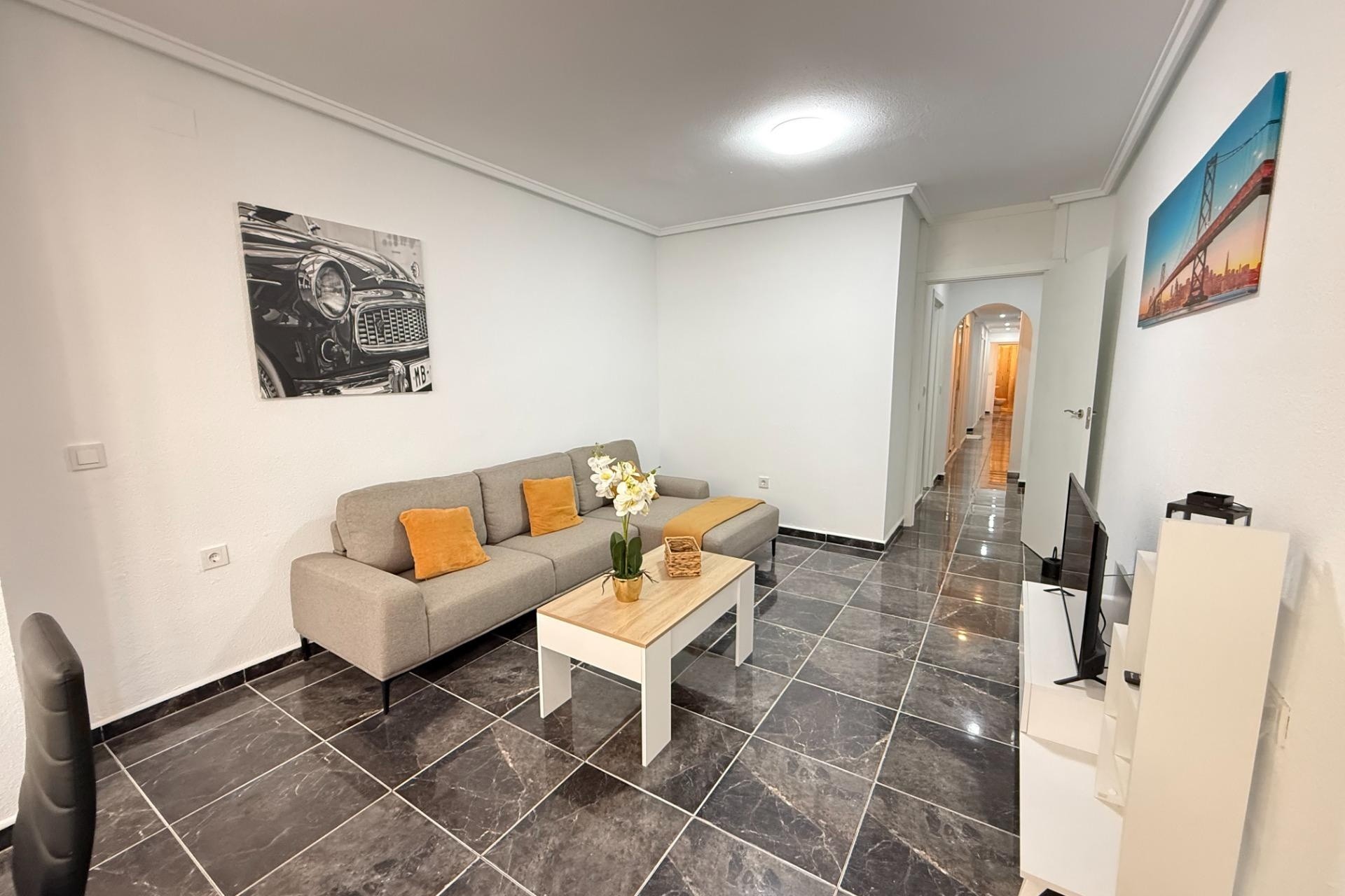 Resale - Wohnung / Apartment -
Torrevieja - Center