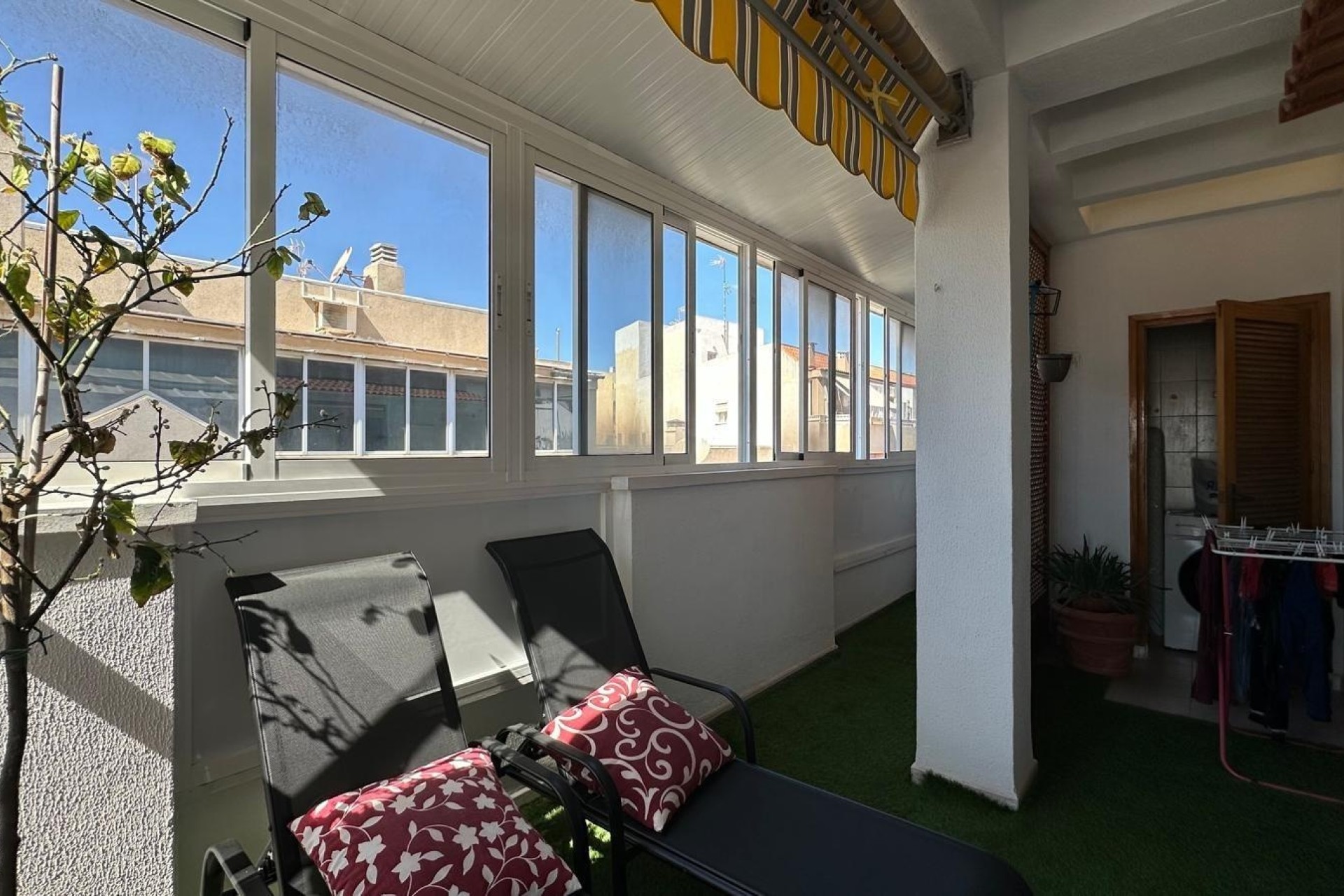 Resale - Wohnung / Apartment -
Torrevieja - Center