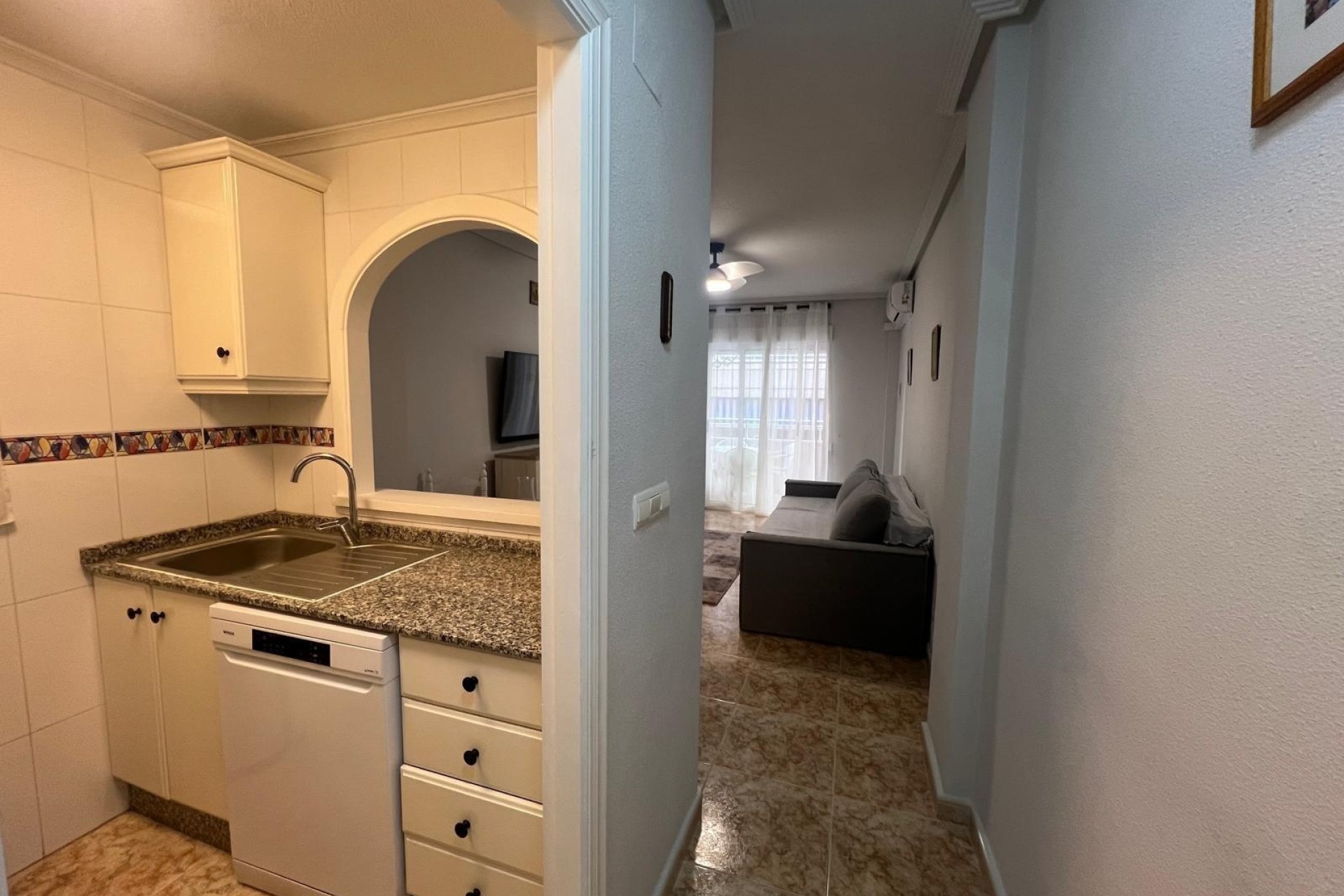 Resale - Wohnung / Apartment -
Torrevieja - Center