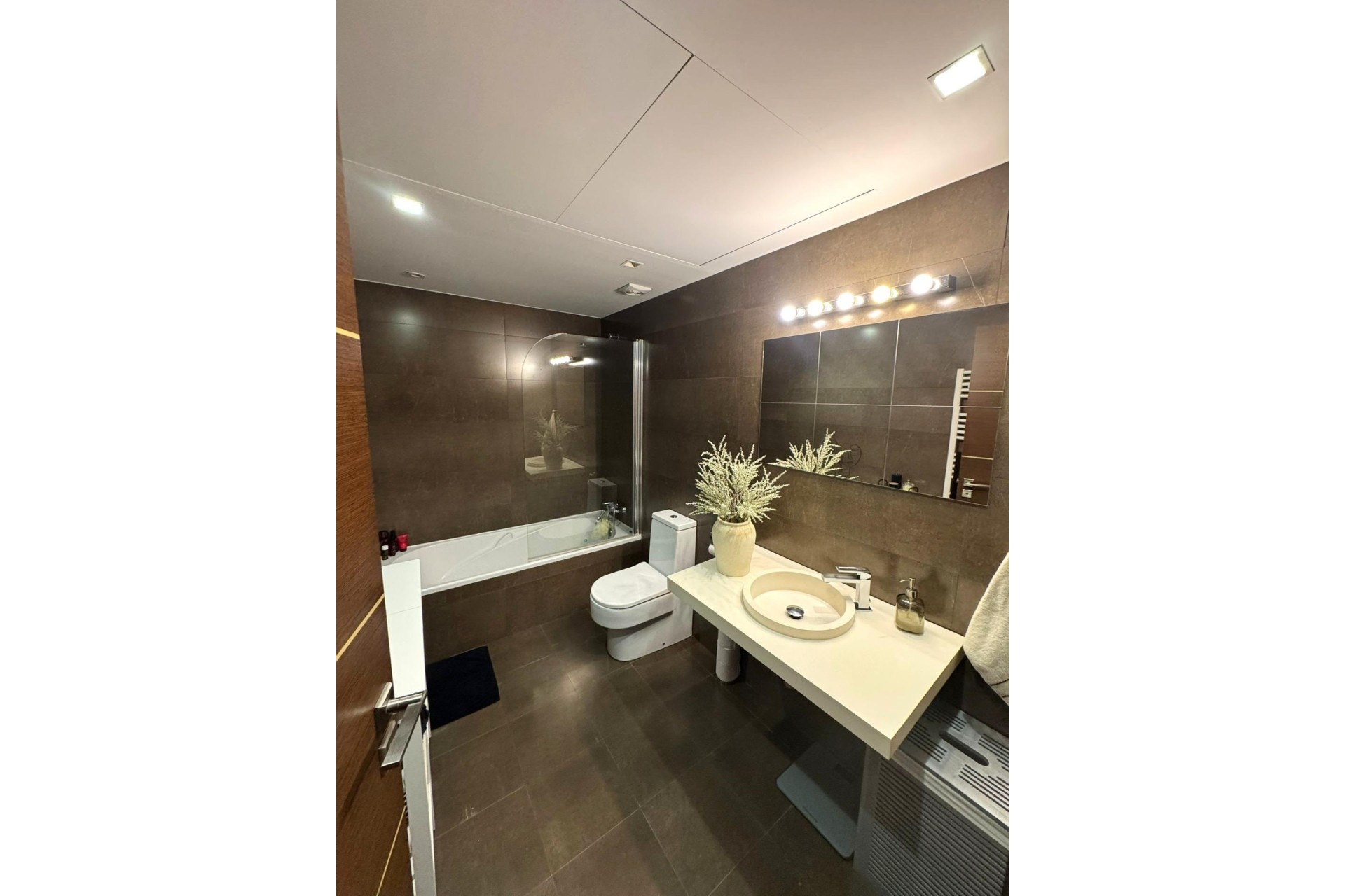 Resale - Wohnung / Apartment -
Torrevieja - Center