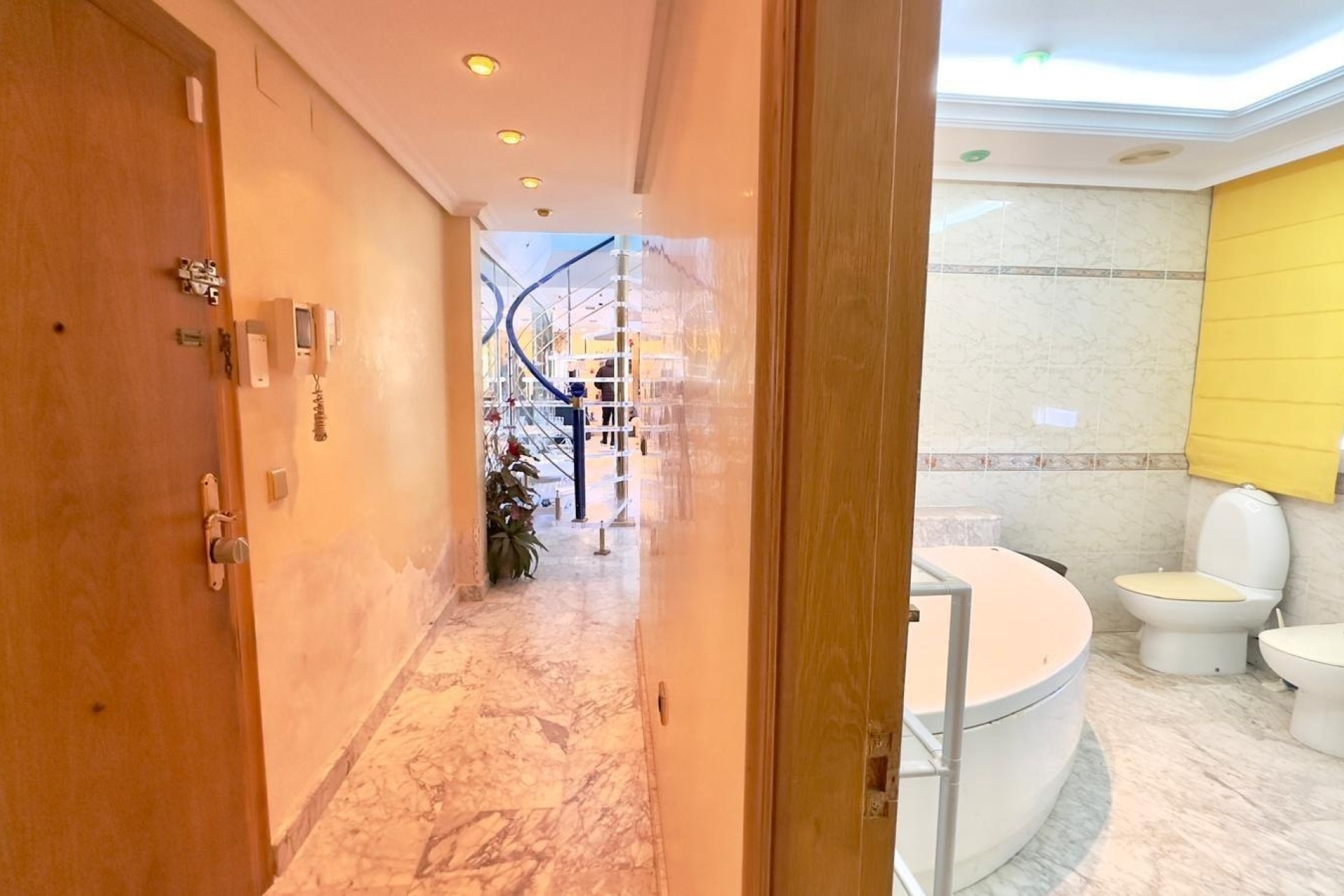 Resale - Wohnung / Apartment -
Torrevieja - Center