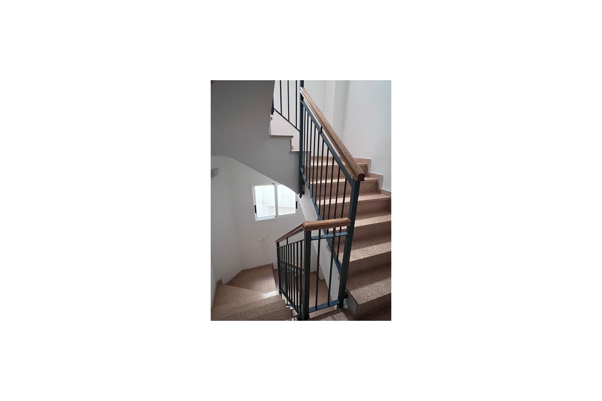 Resale - Wohnung / Apartment -
Torrevieja - CENTRO CASCO URBANO