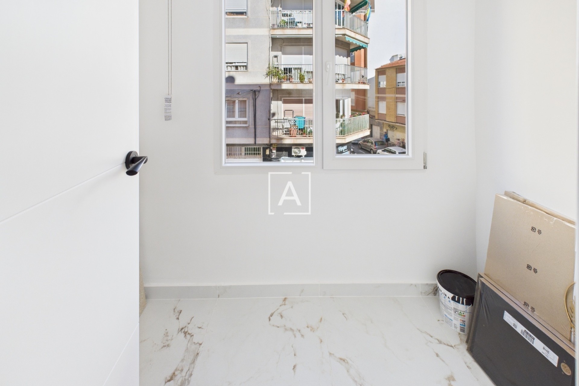 Resale - Wohnung / Apartment -
Torrevieja - Centro Torrevieja