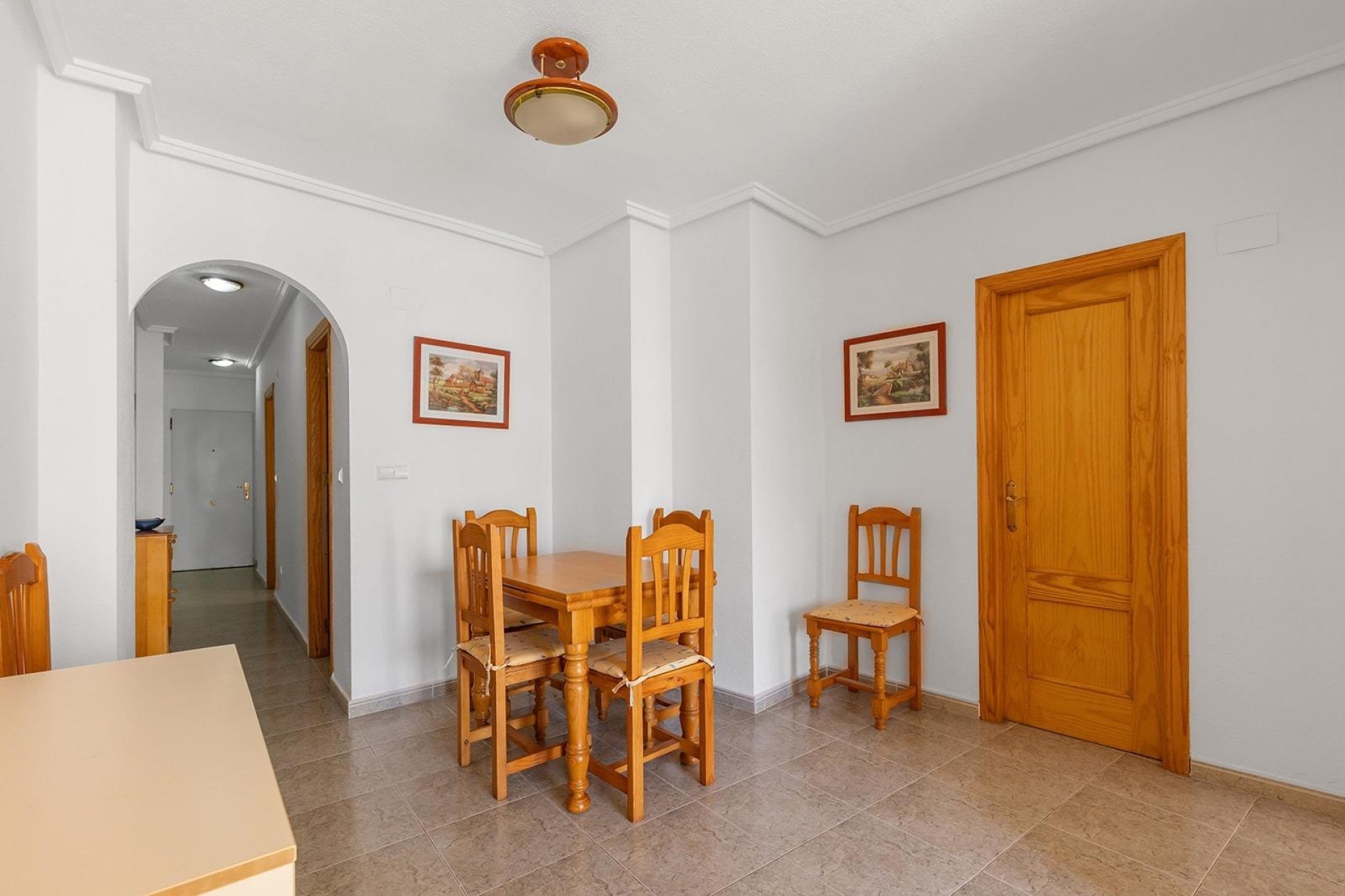 Resale - Wohnung / Apartment -
Torrevieja - Centro
