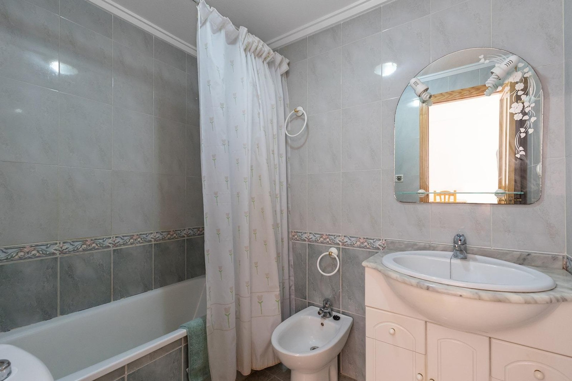 Resale - Wohnung / Apartment -
Torrevieja - Centro