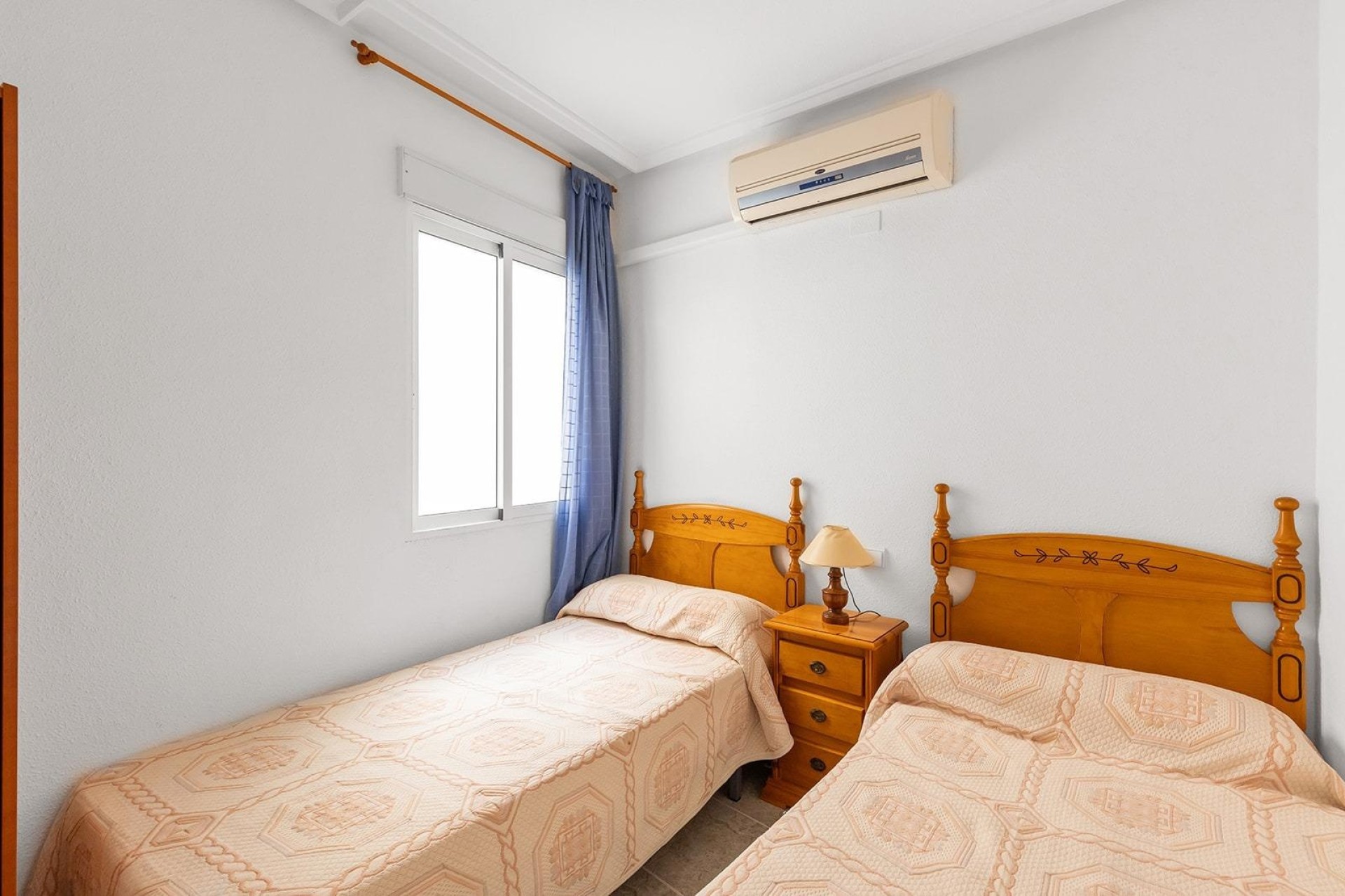 Resale - Wohnung / Apartment -
Torrevieja - Centro