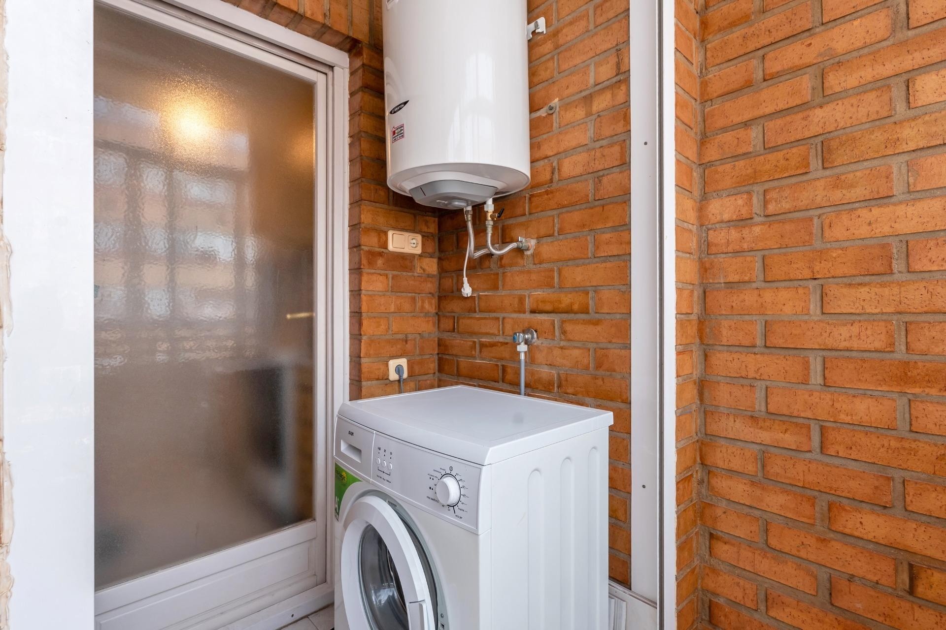 Resale - Wohnung / Apartment -
Torrevieja - Centro