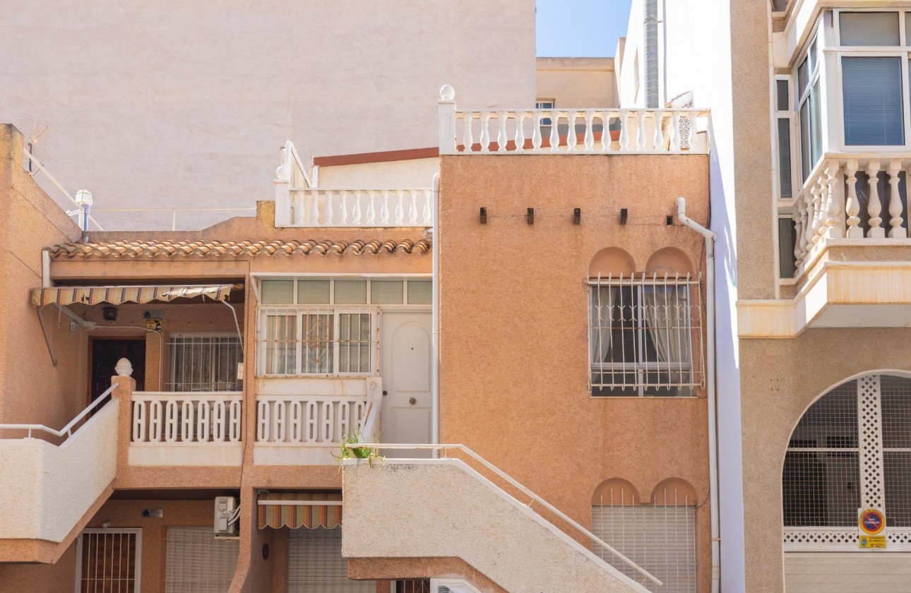 Resale - Wohnung / Apartment -
Torrevieja - Centro