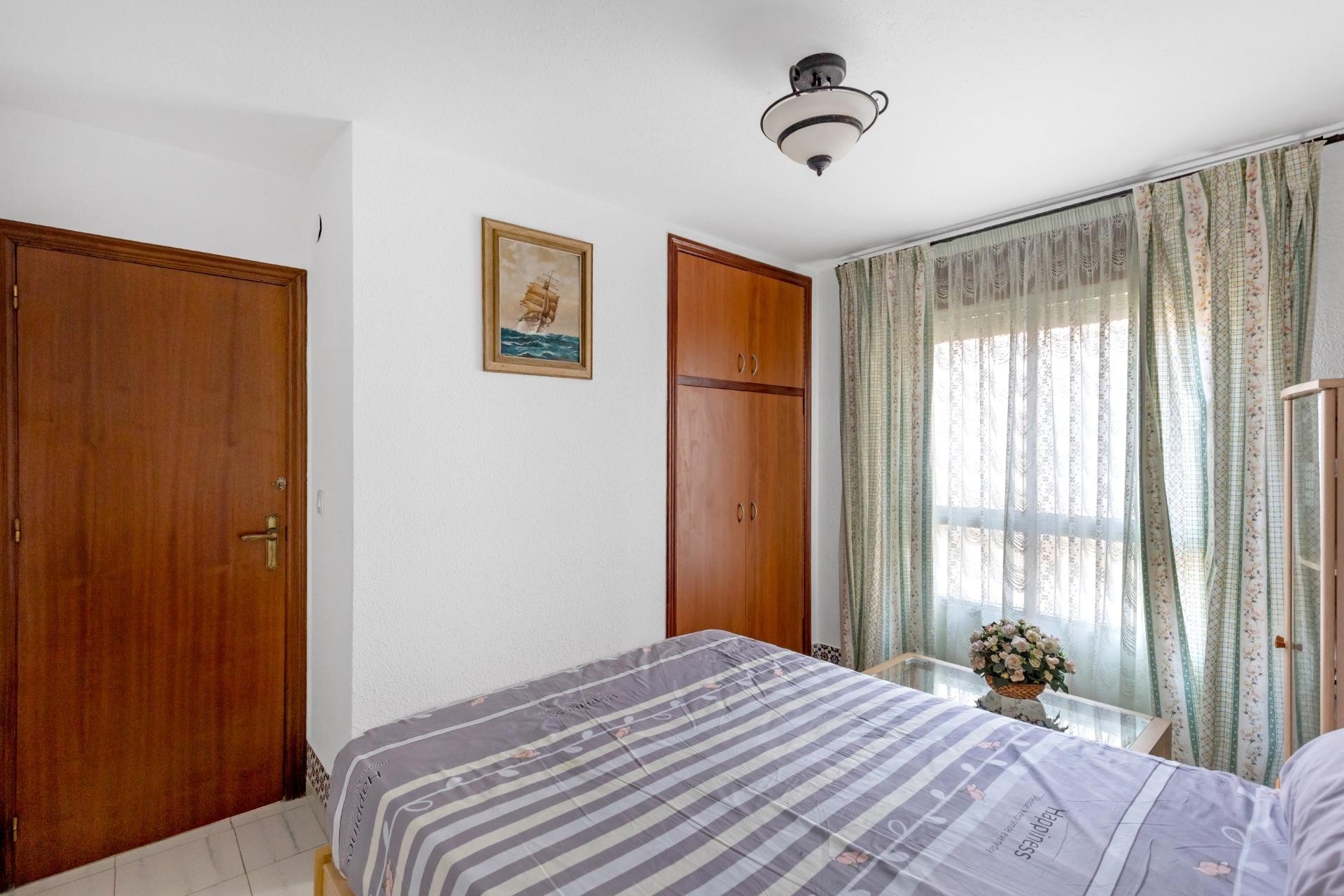 Resale - Wohnung / Apartment -
Torrevieja - Centro