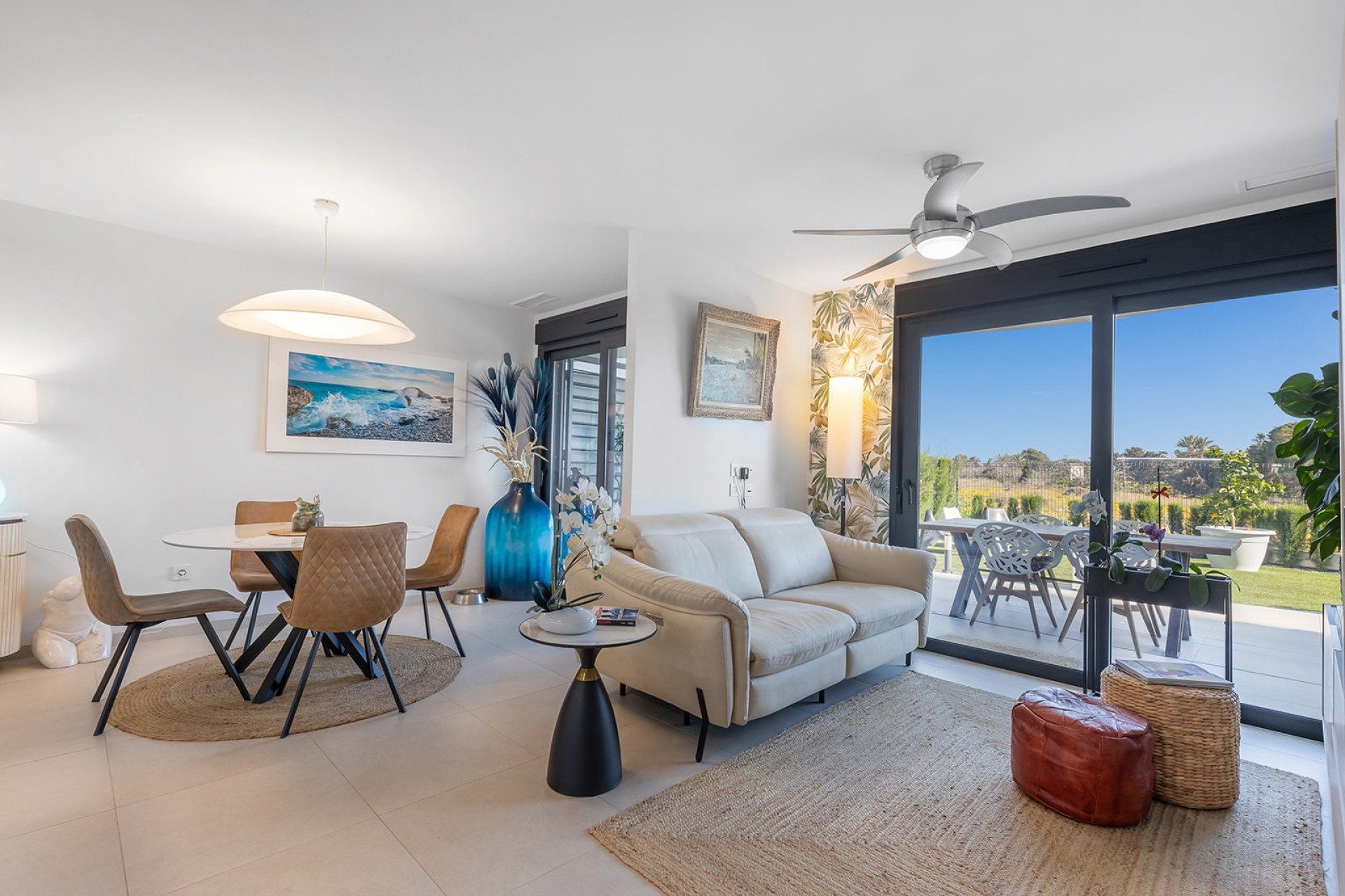 Resale - Wohnung / Apartment -
Torrevieja - Costa Blanca
