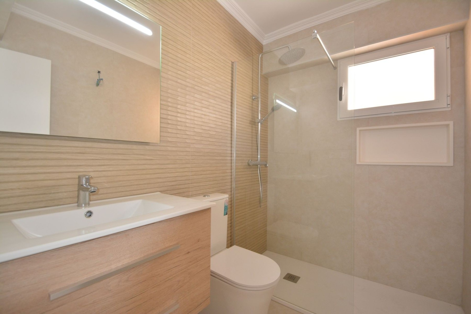 Resale - Wohnung / Apartment -
Torrevieja - Costa Blanca