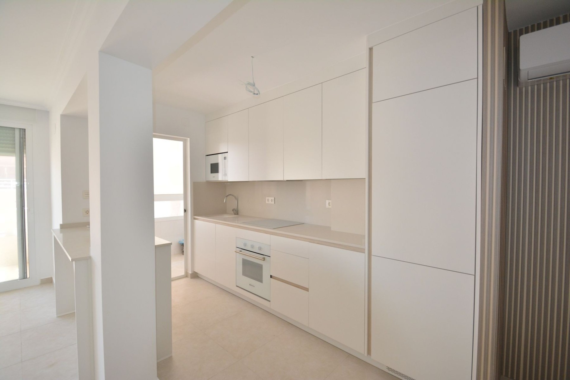 Resale - Wohnung / Apartment -
Torrevieja - Costa Blanca