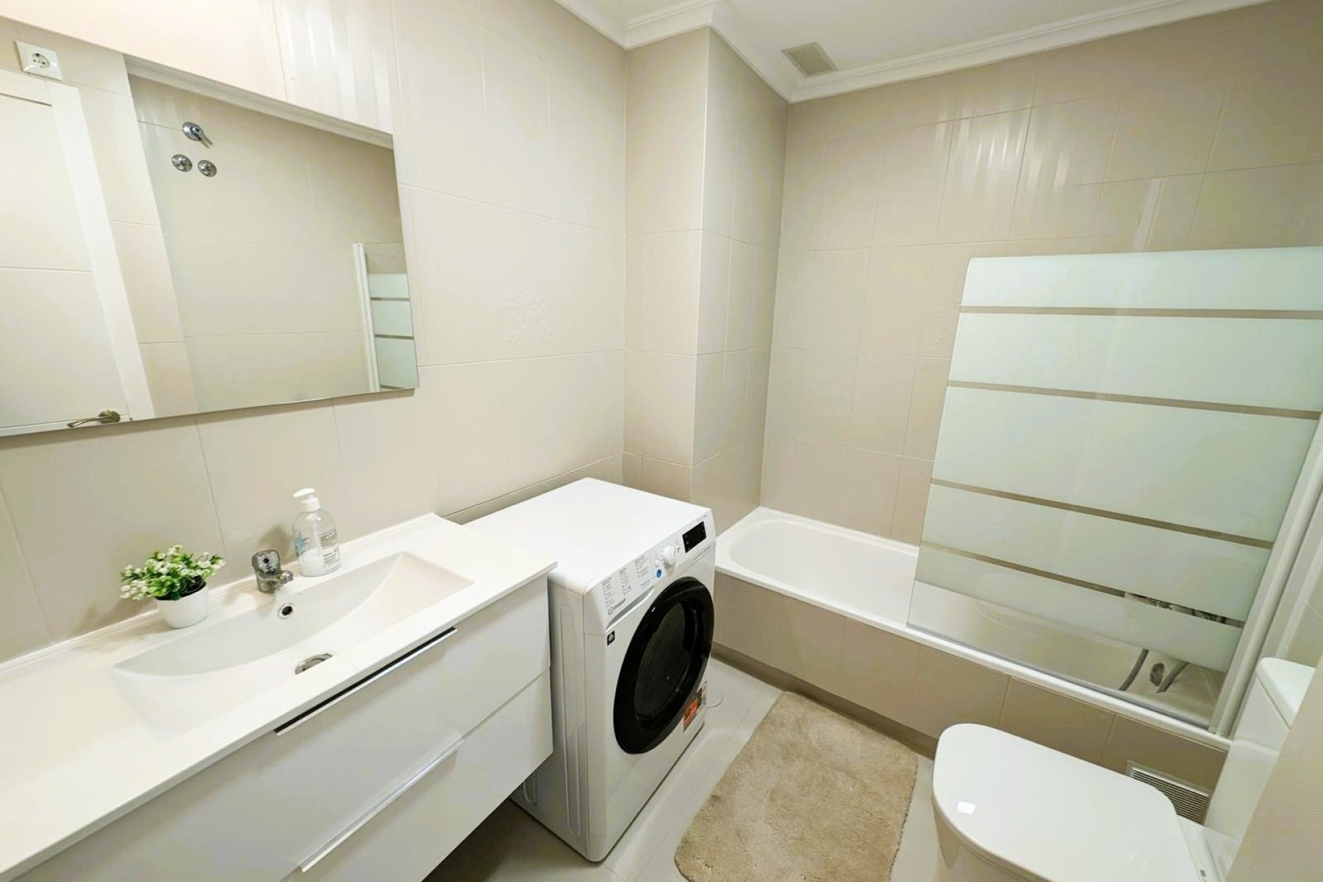 Resale - Wohnung / Apartment -
Torrevieja - Costa Blanca