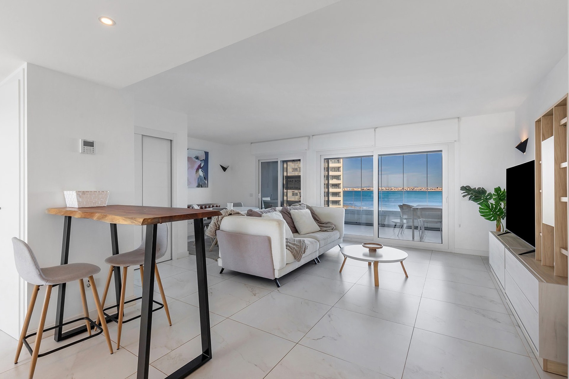 Resale - Wohnung / Apartment -
Torrevieja - Costa Blanca