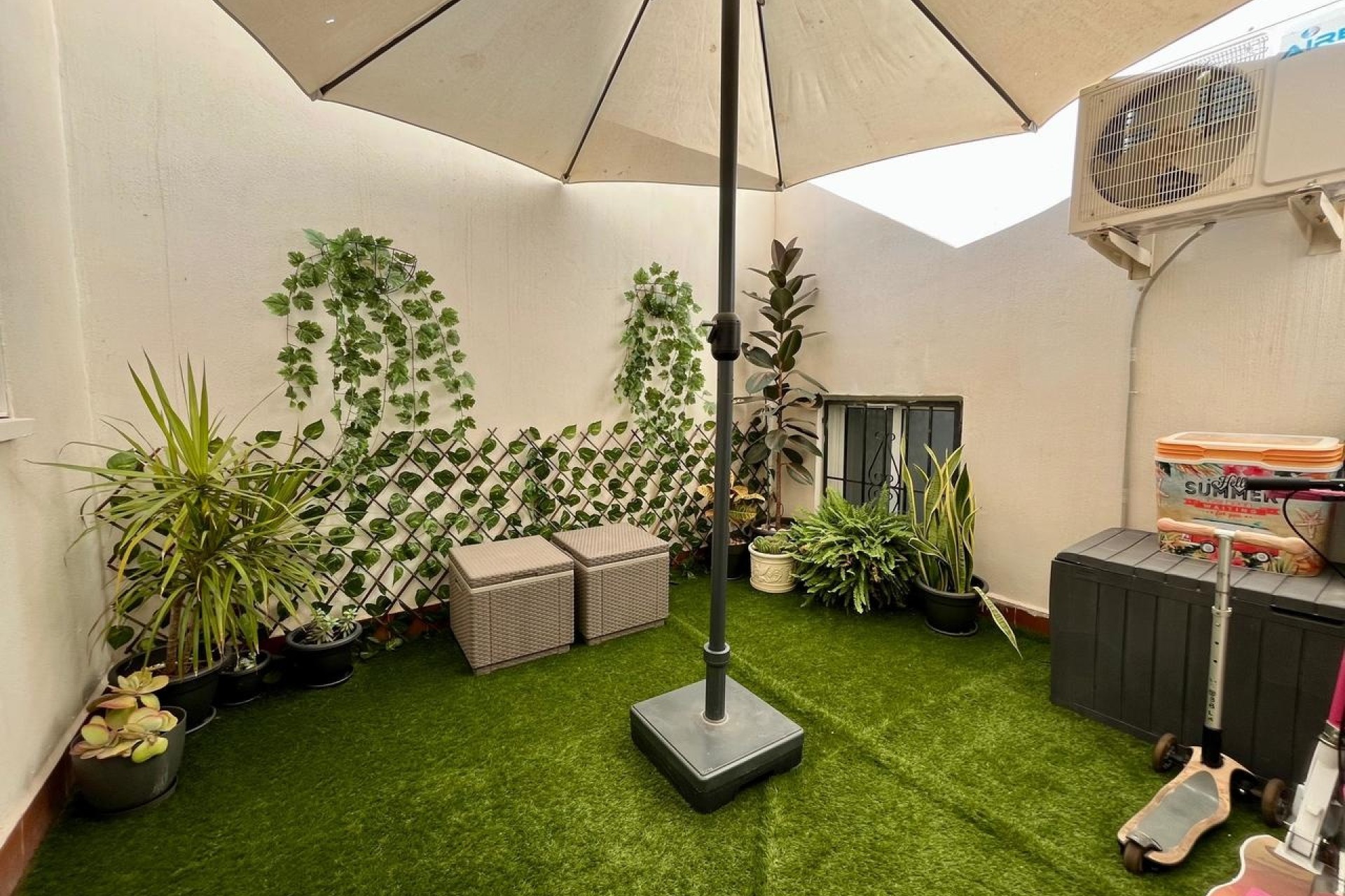 Resale - Wohnung / Apartment -
Torrevieja - Costa Blanca