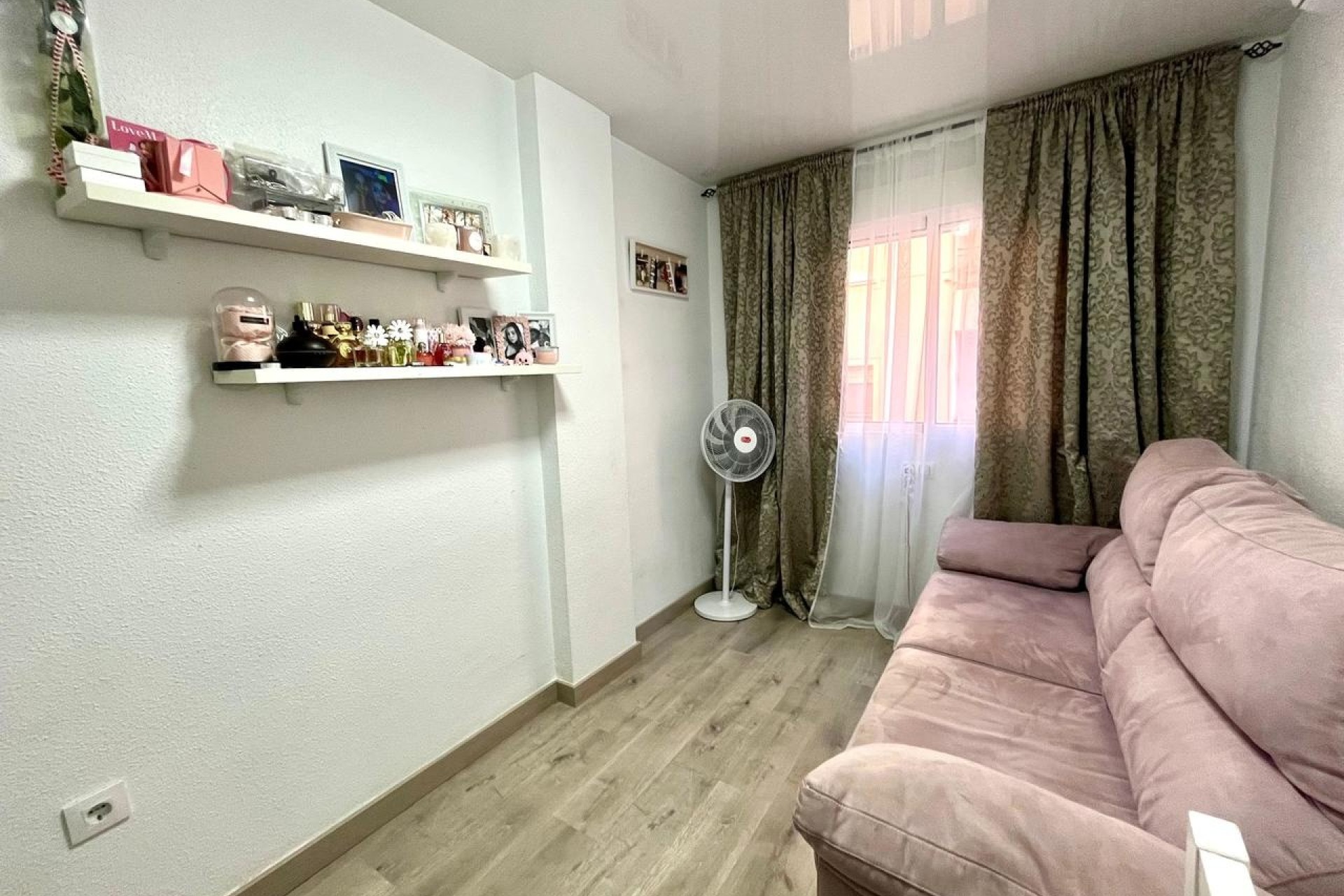 Resale - Wohnung / Apartment -
Torrevieja - Costa Blanca