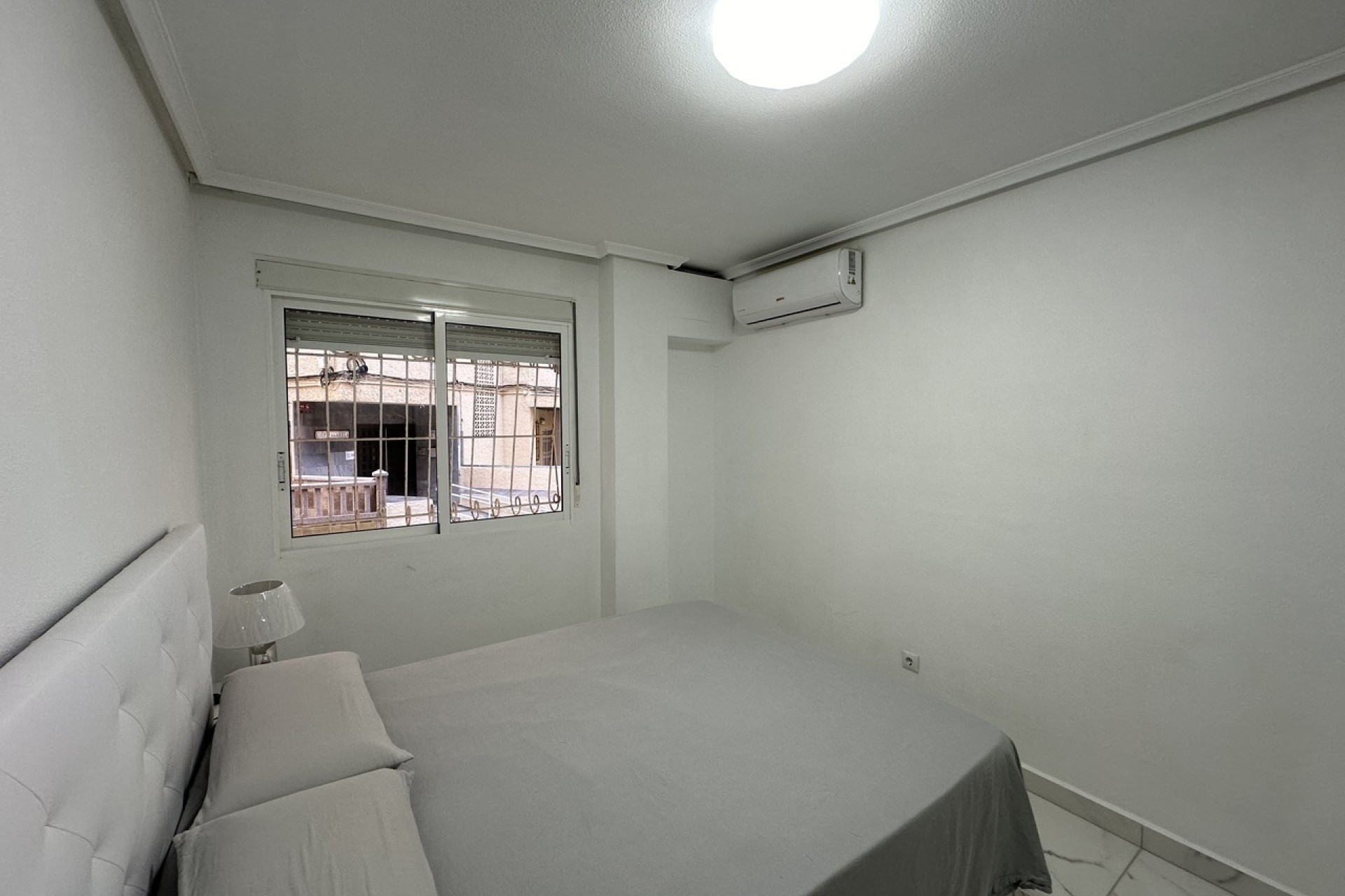 Resale - Wohnung / Apartment -
Torrevieja - Costa Blanca