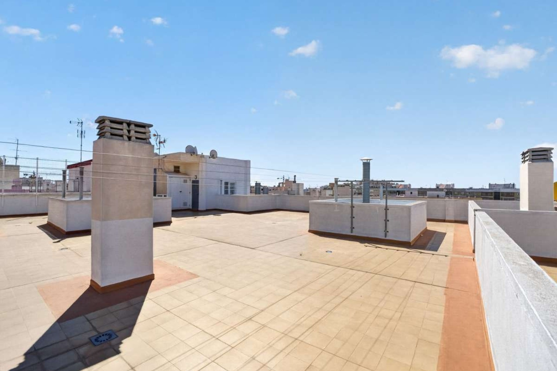Resale - Wohnung / Apartment -
Torrevieja - Costa Blanca