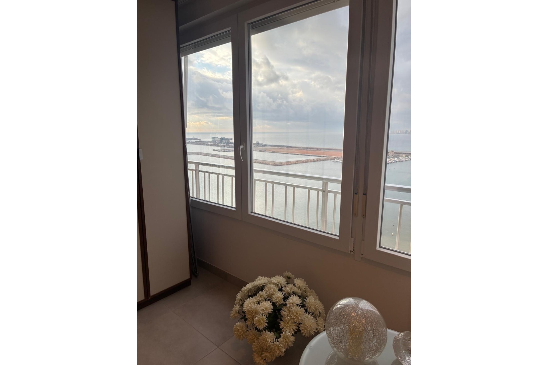 Resale - Wohnung / Apartment -
Torrevieja - El Acequión - Los Náufragos
