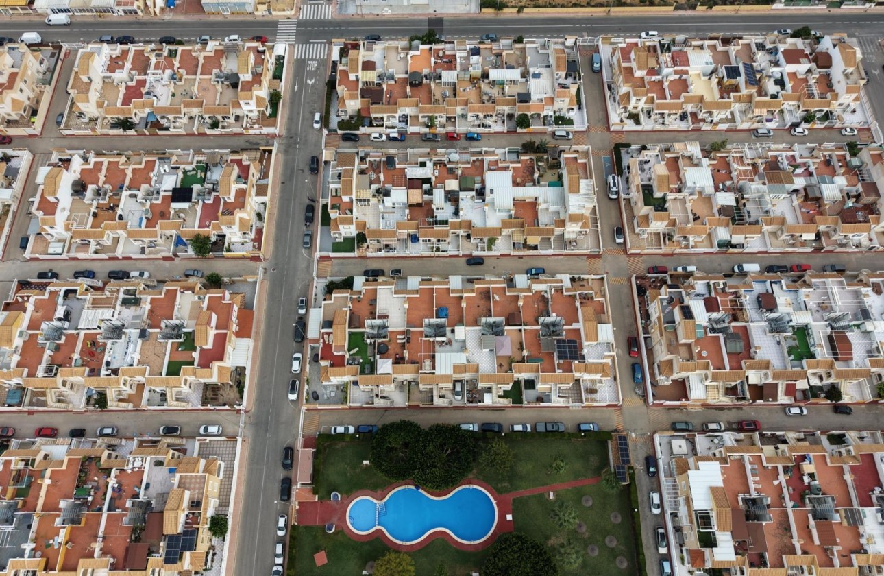 Resale - Wohnung / Apartment -
Torrevieja - El limonar
