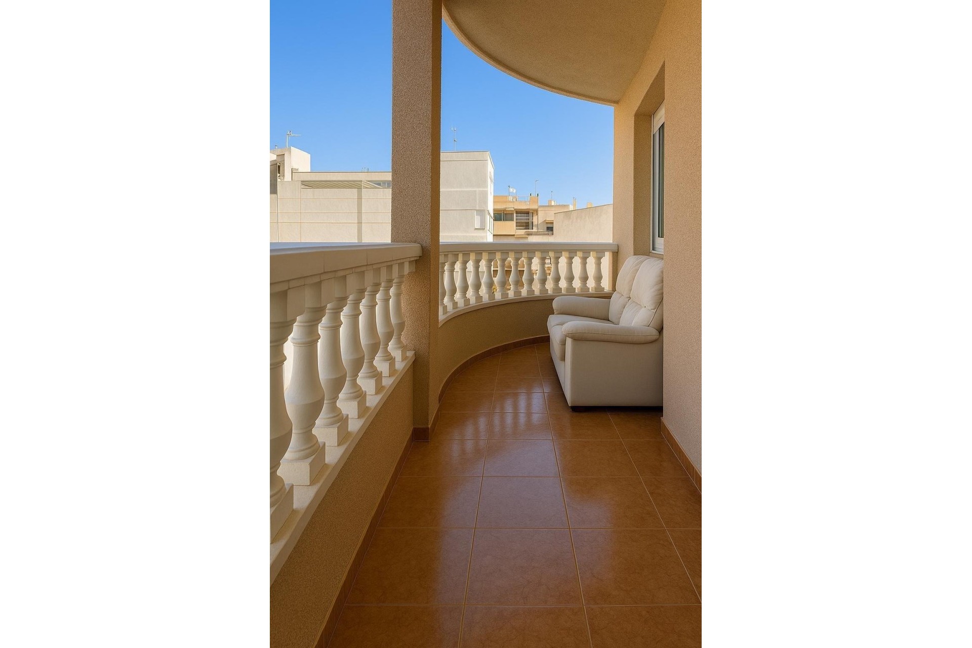 Resale - Wohnung / Apartment -
Torrevieja - El molino
