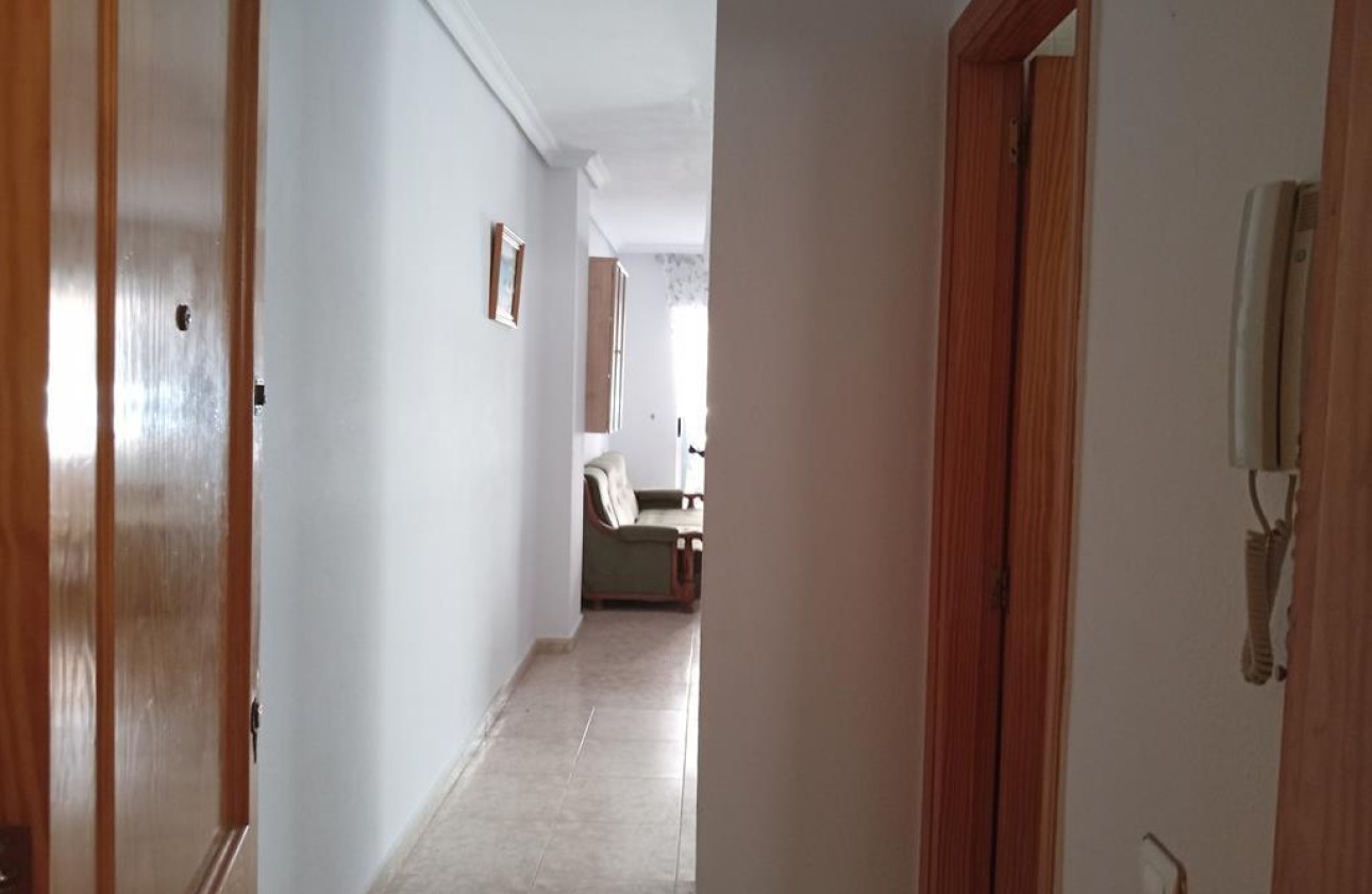 Resale - Wohnung / Apartment -
Torrevieja - El molino