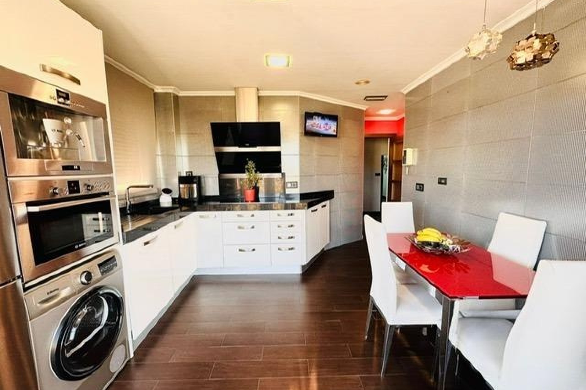 Resale - Wohnung / Apartment -
Torrevieja - Estacion de autobuses