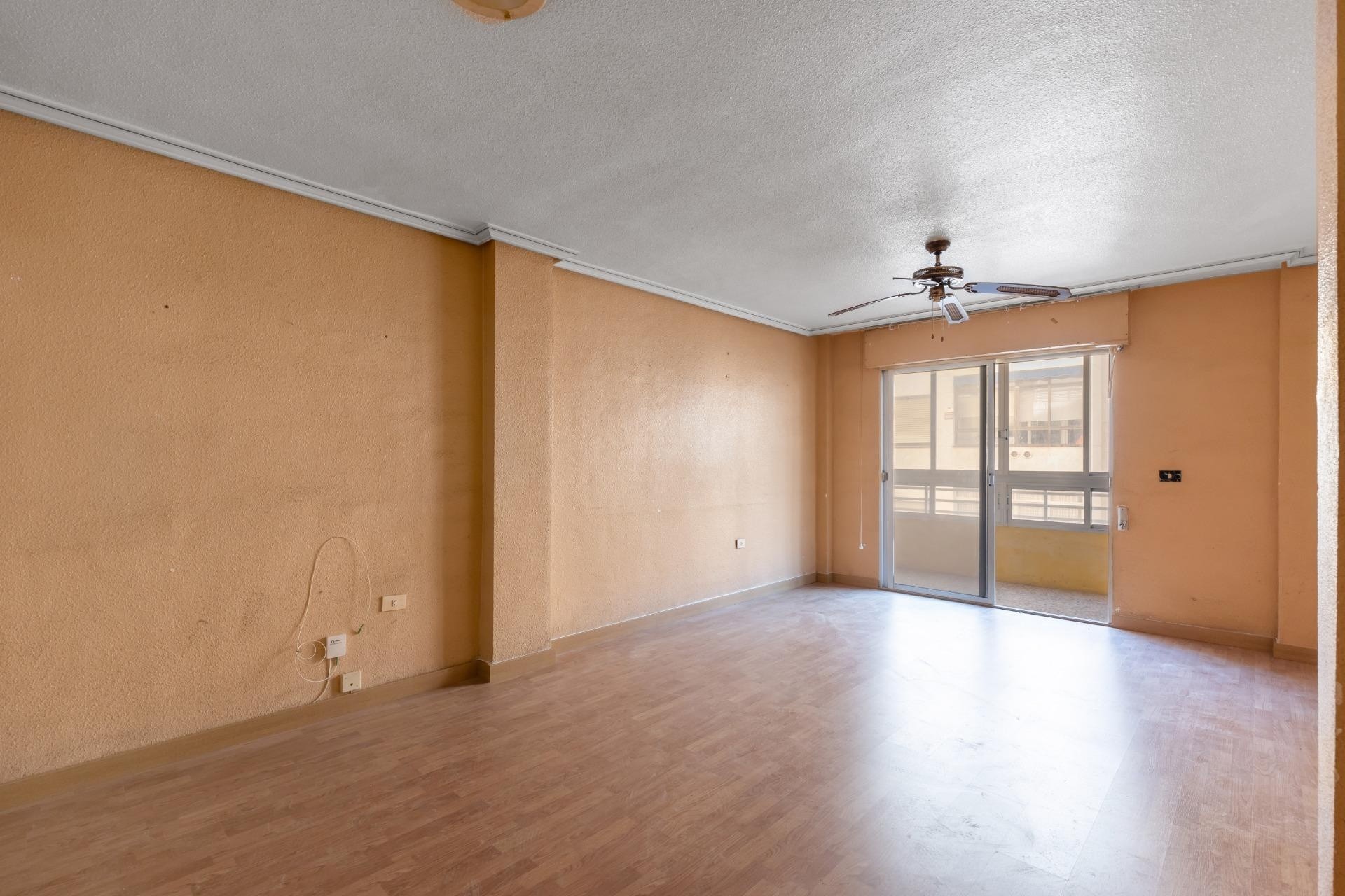 Resale - Wohnung / Apartment -
Torrevieja - Habaneras