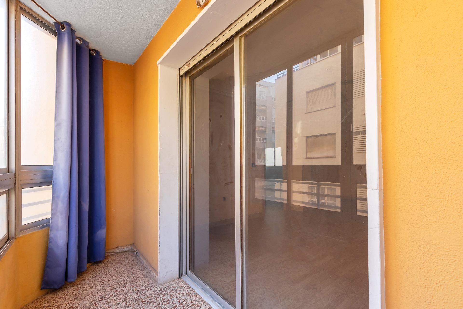 Resale - Wohnung / Apartment -
Torrevieja - Habaneras