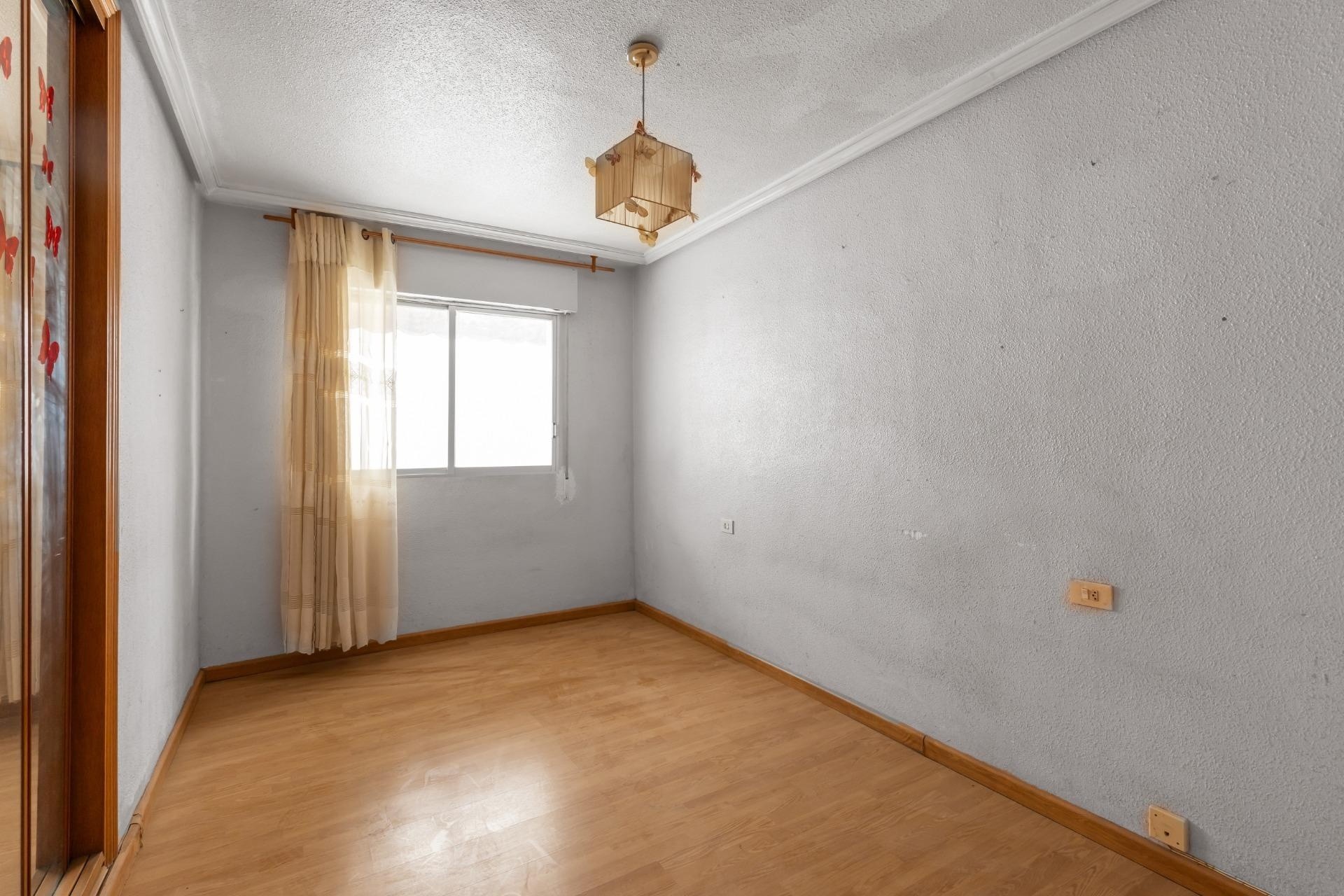 Resale - Wohnung / Apartment -
Torrevieja - Habaneras