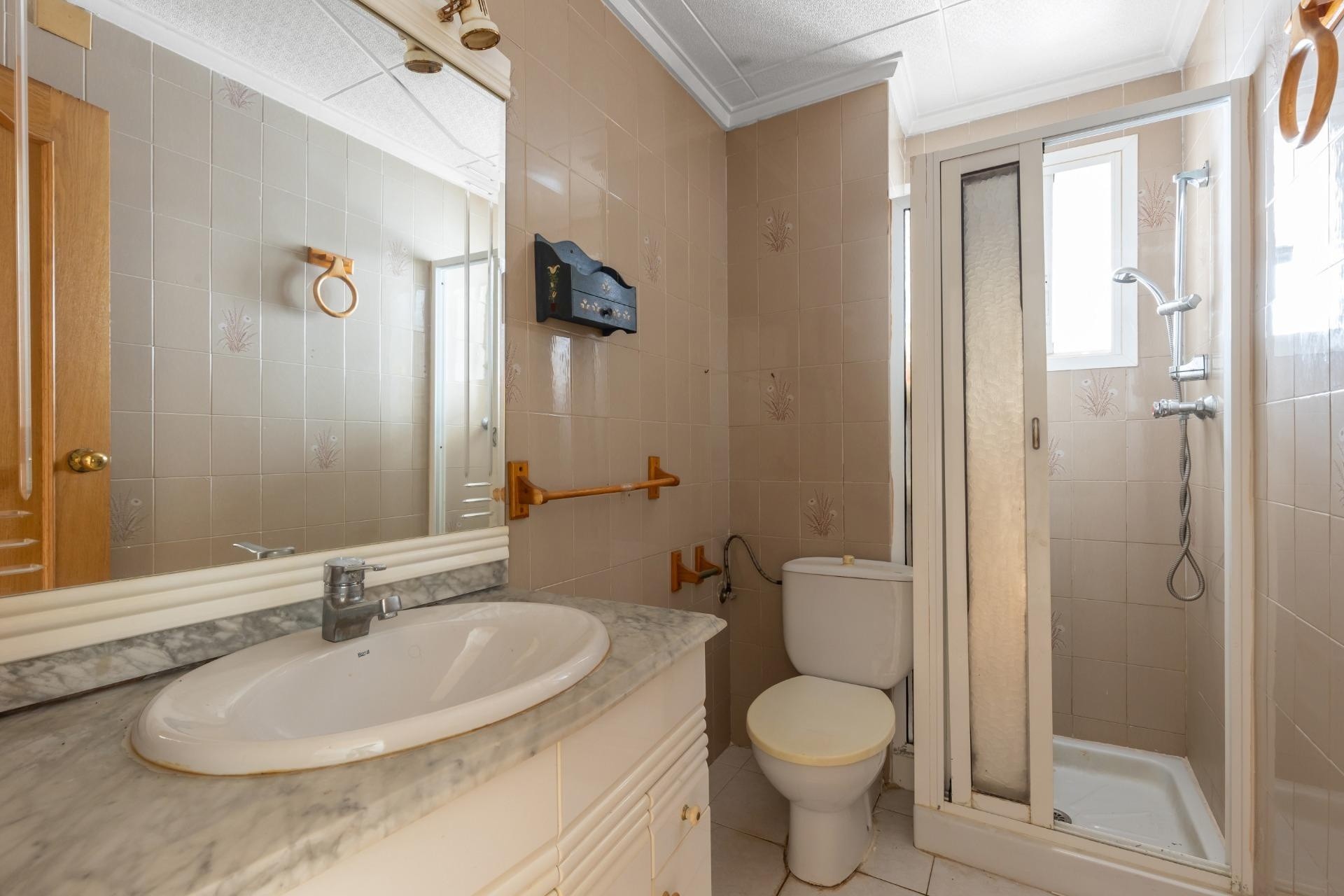 Resale - Wohnung / Apartment -
Torrevieja - Habaneras
