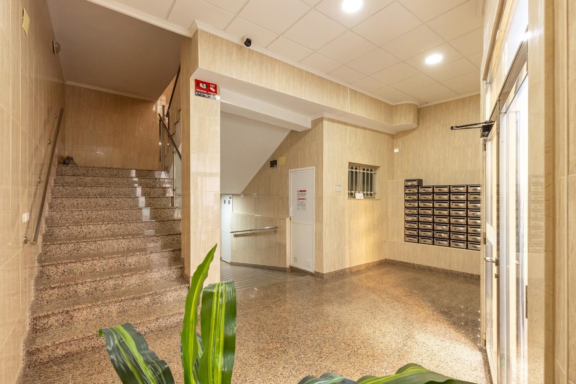 Resale - Wohnung / Apartment -
Torrevieja - Habaneras